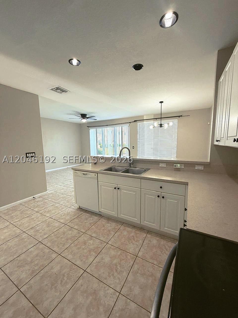 3258 NW 32nd Ter, Oakland Park FL 33309