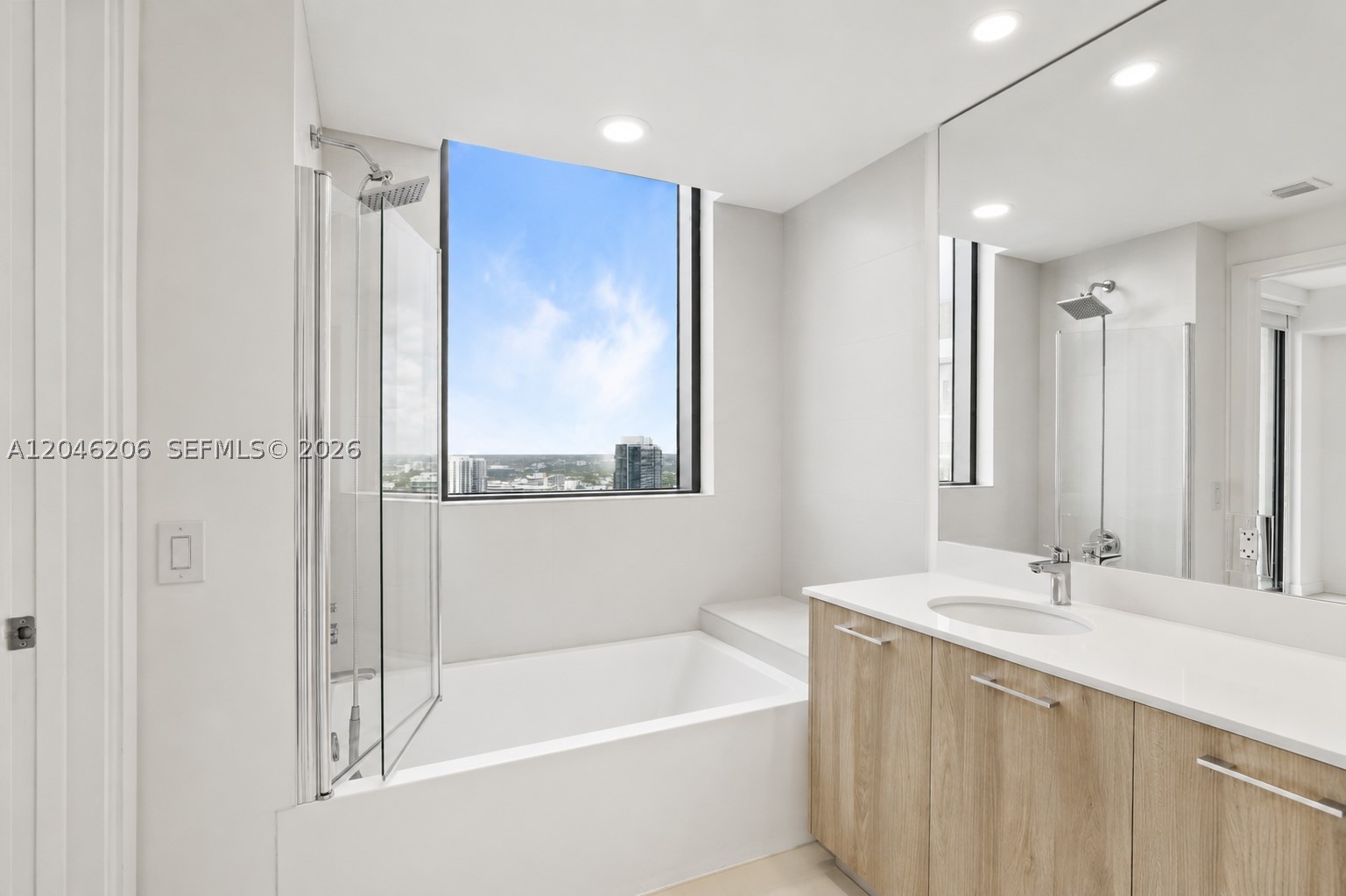 501 NE 31st St #3208, Miami FL 33137