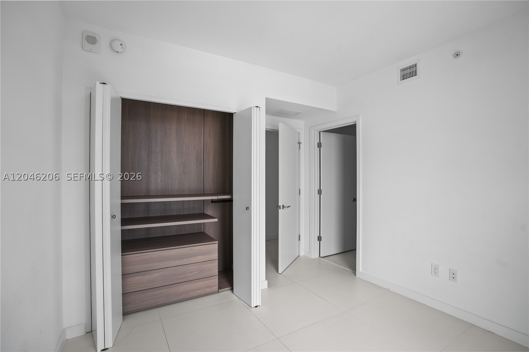501 NE 31st St #3208, Miami FL 33137