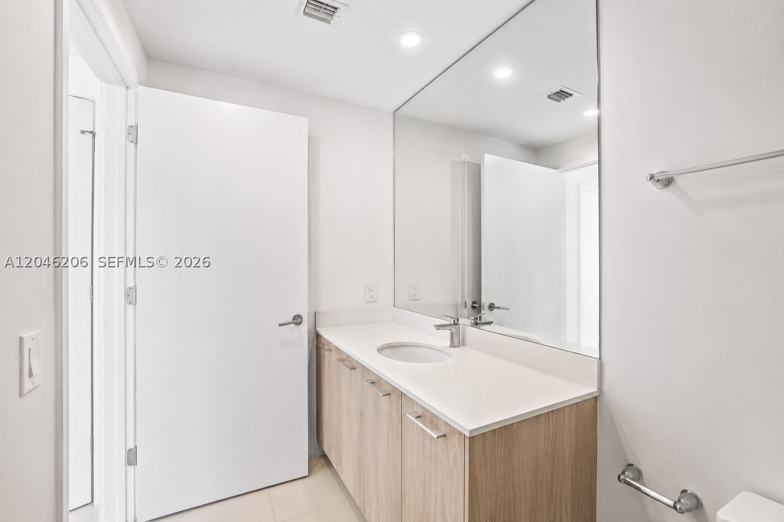 501 NE 31st St #3208, Miami FL 33137