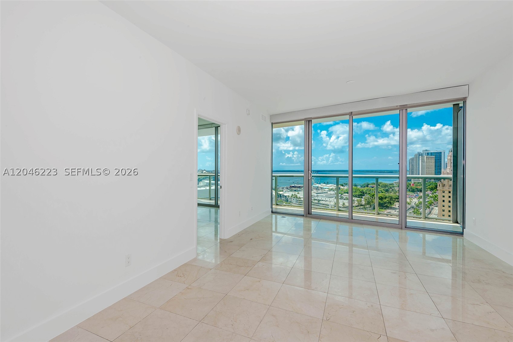 888 Biscayne Blvd #2002, Miami FL 33132
