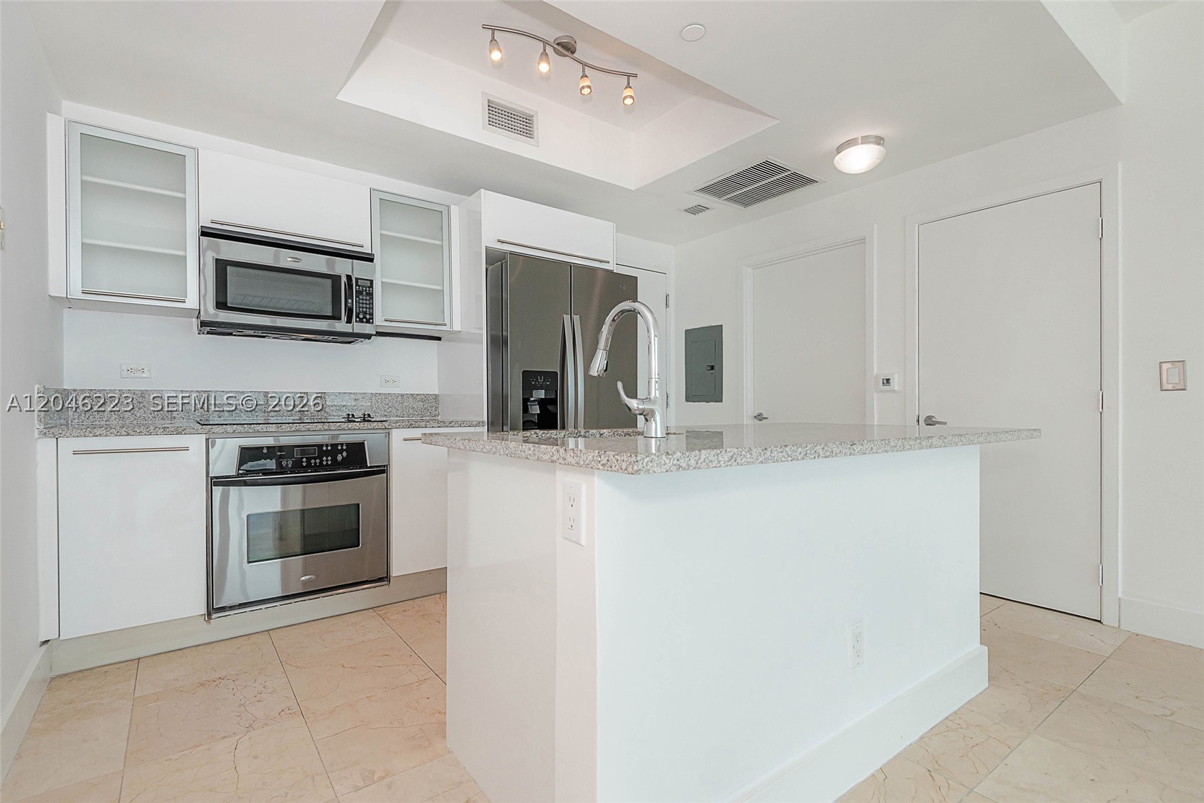 888 Biscayne Blvd #2002, Miami FL 33132