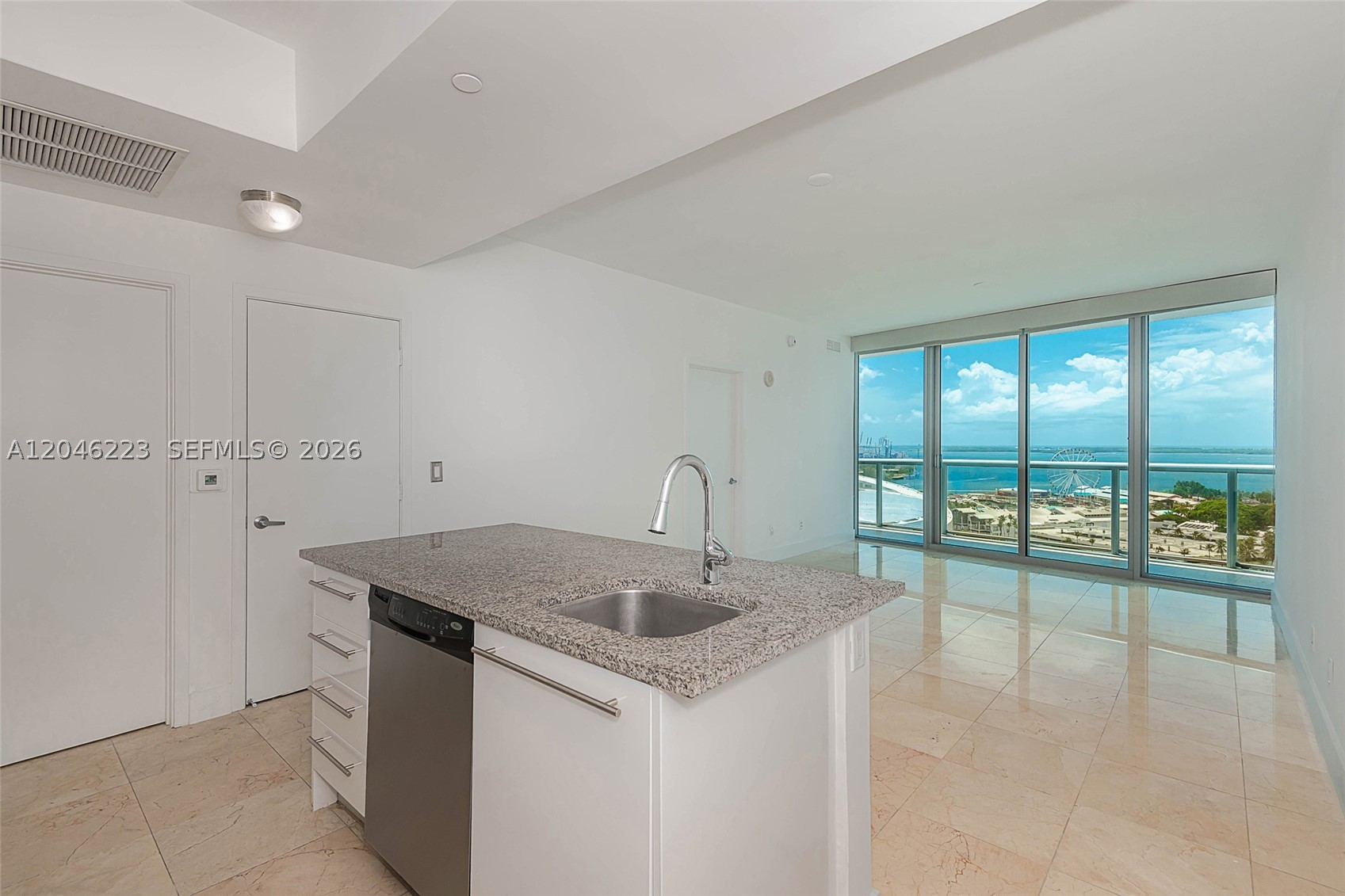 888 Biscayne Blvd #2002, Miami FL 33132