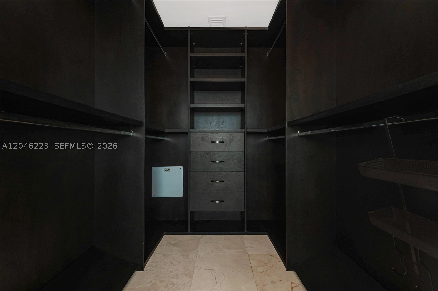 888 Biscayne Blvd #2002, Miami FL 33132
