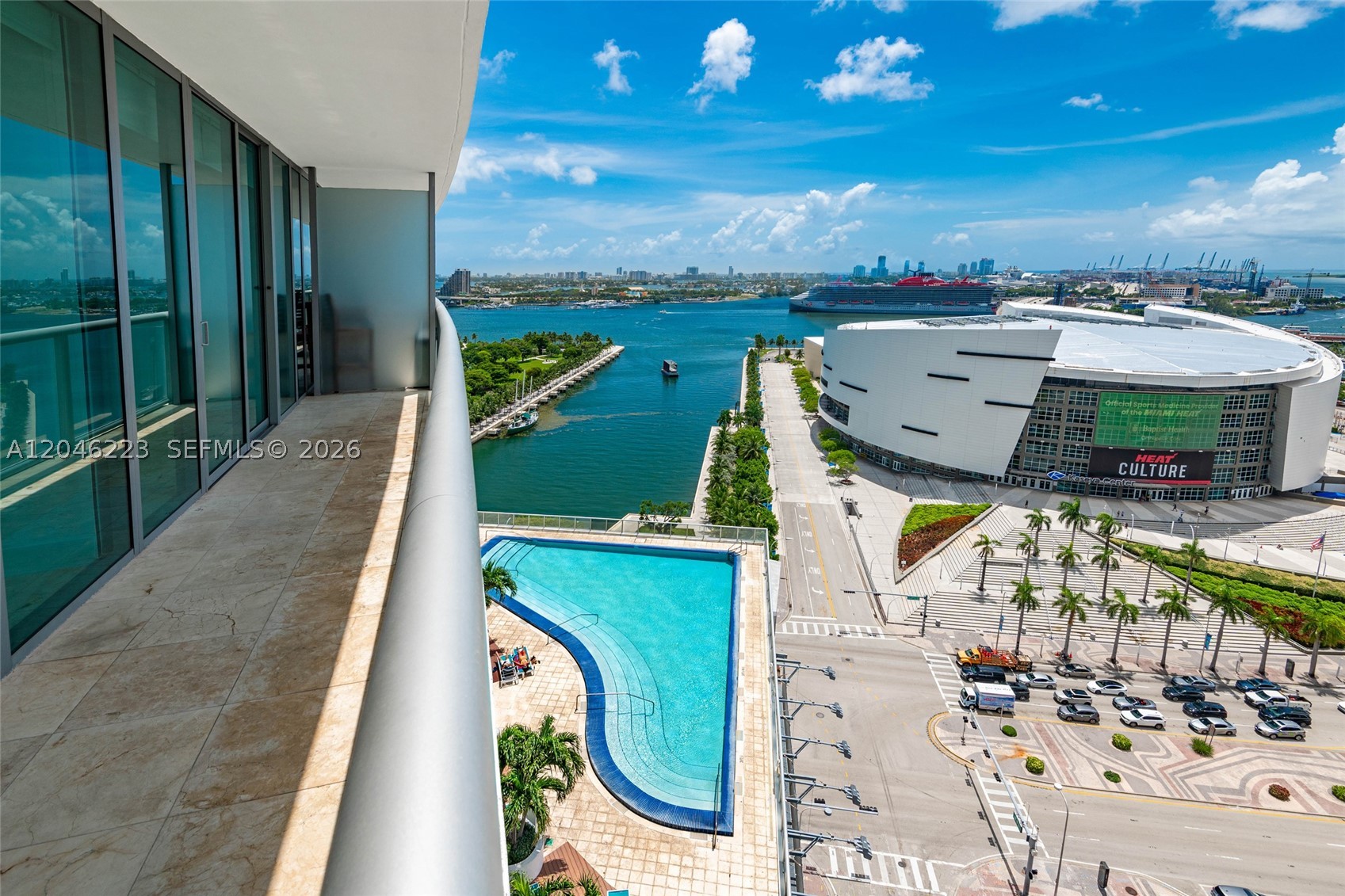 888 Biscayne Blvd #2002, Miami FL 33132