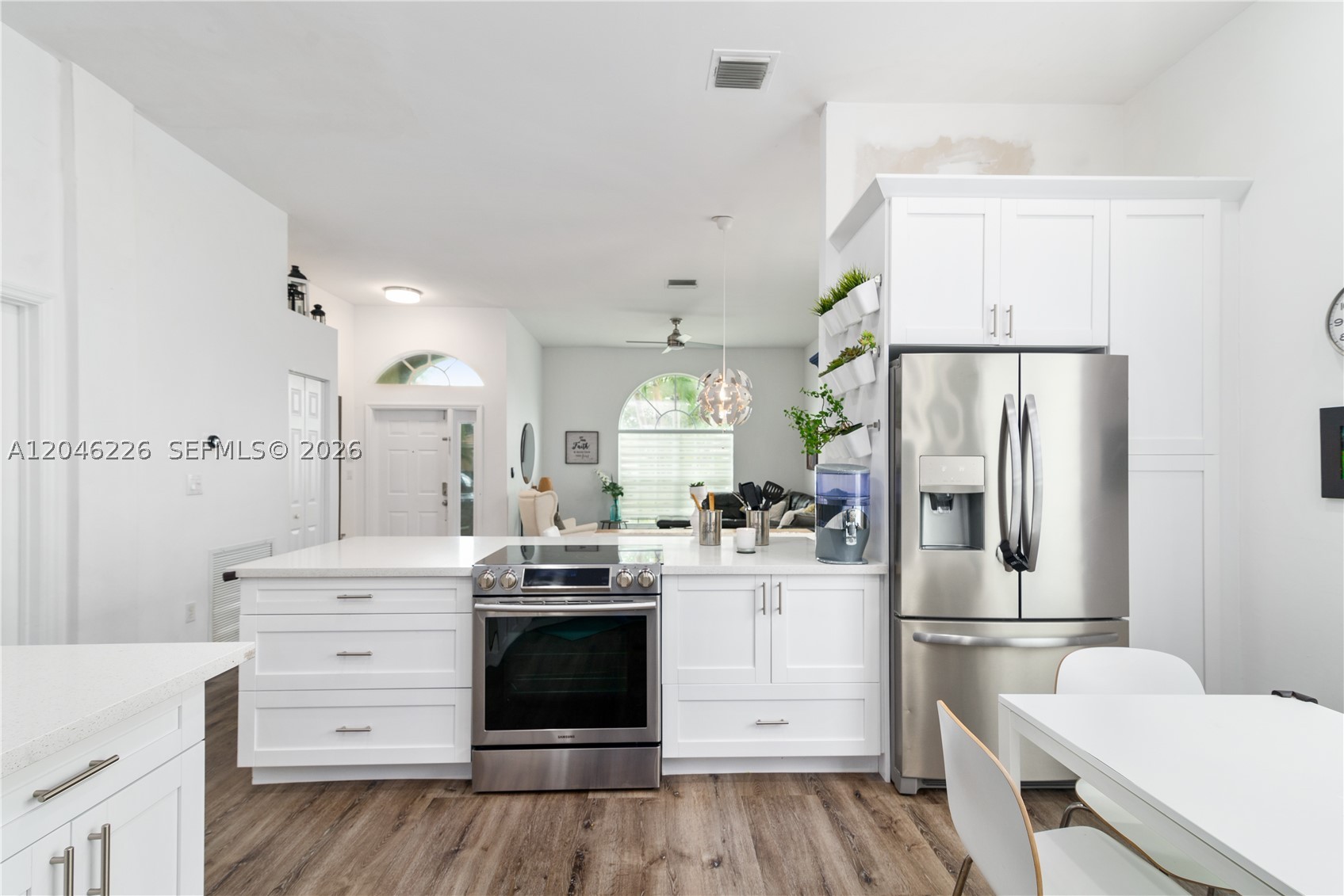 14275 NW 18th Pl, Pembroke Pines FL 33028