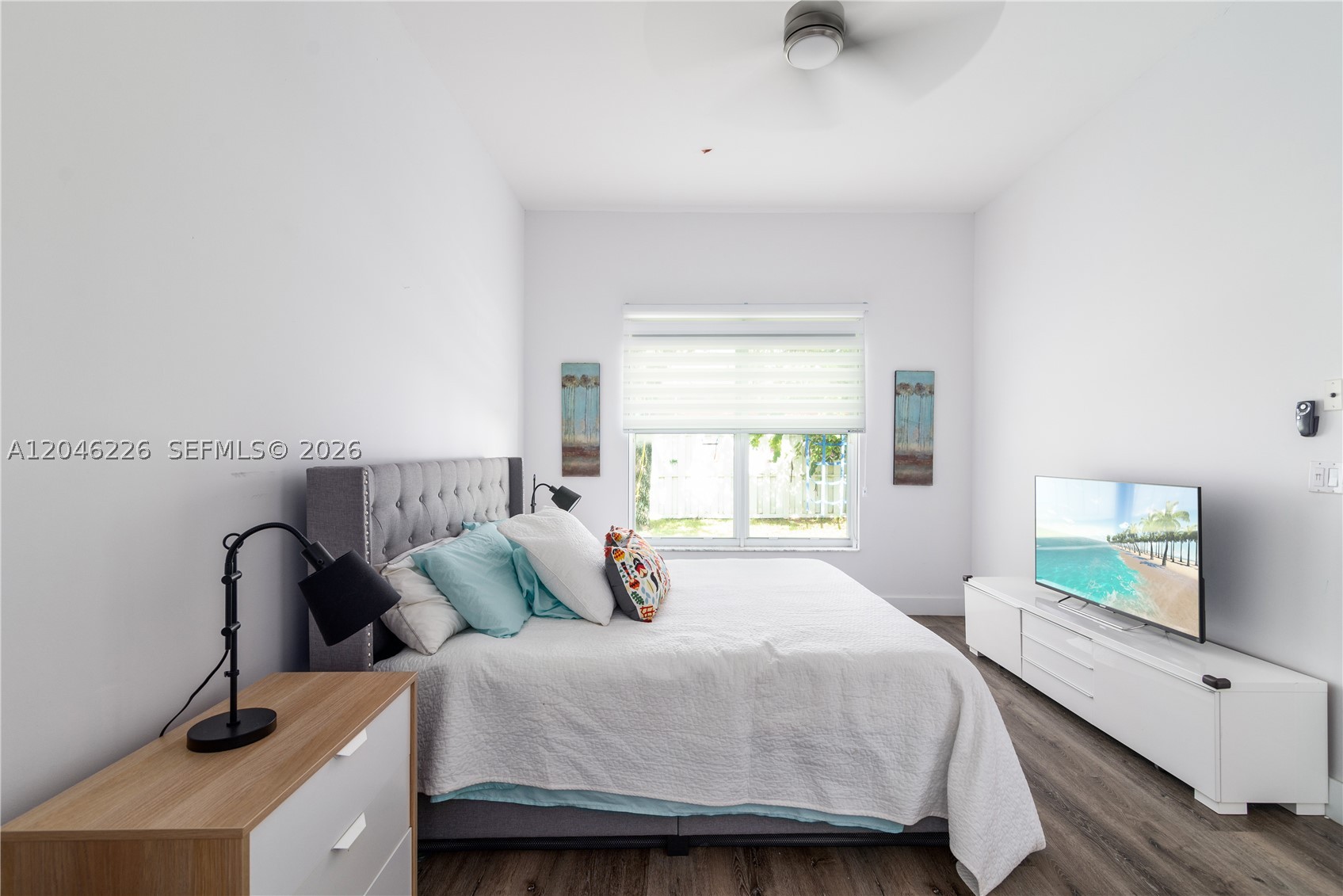 14275 NW 18th Pl, Pembroke Pines FL 33028