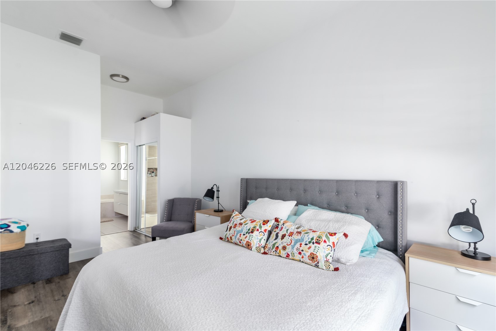 14275 NW 18th Pl, Pembroke Pines FL 33028