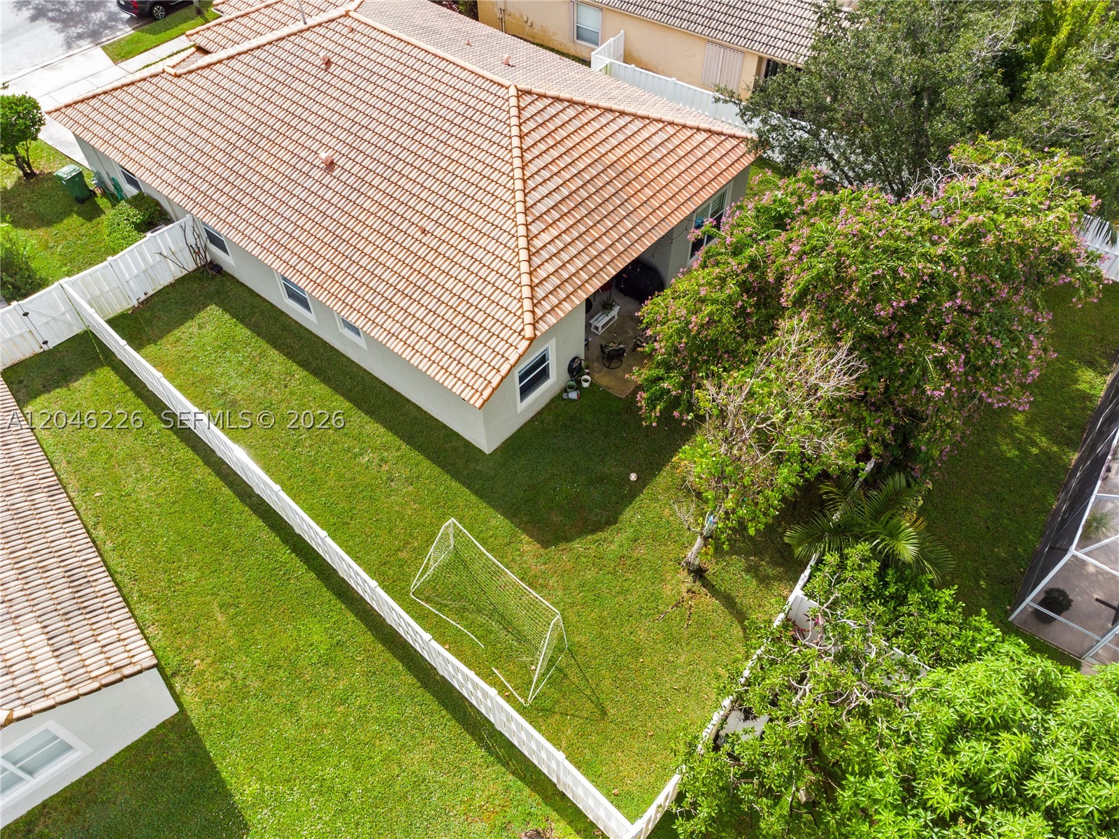 14275 NW 18th Pl, Pembroke Pines FL 33028