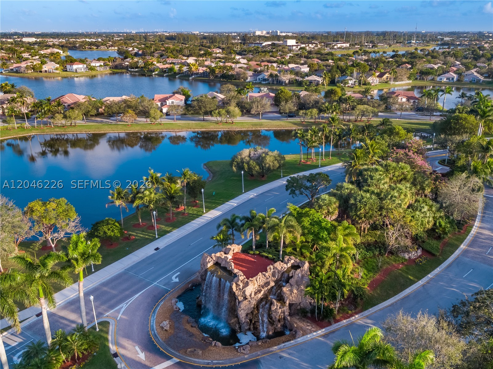 14275 NW 18th Pl, Pembroke Pines FL 33028