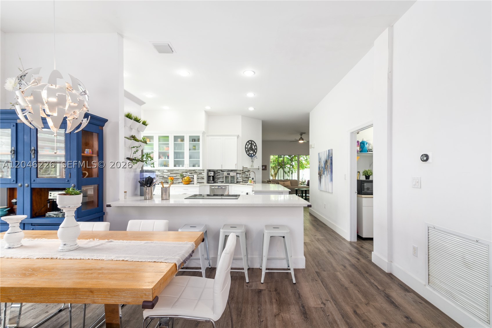 14275 NW 18th Pl, Pembroke Pines FL 33028