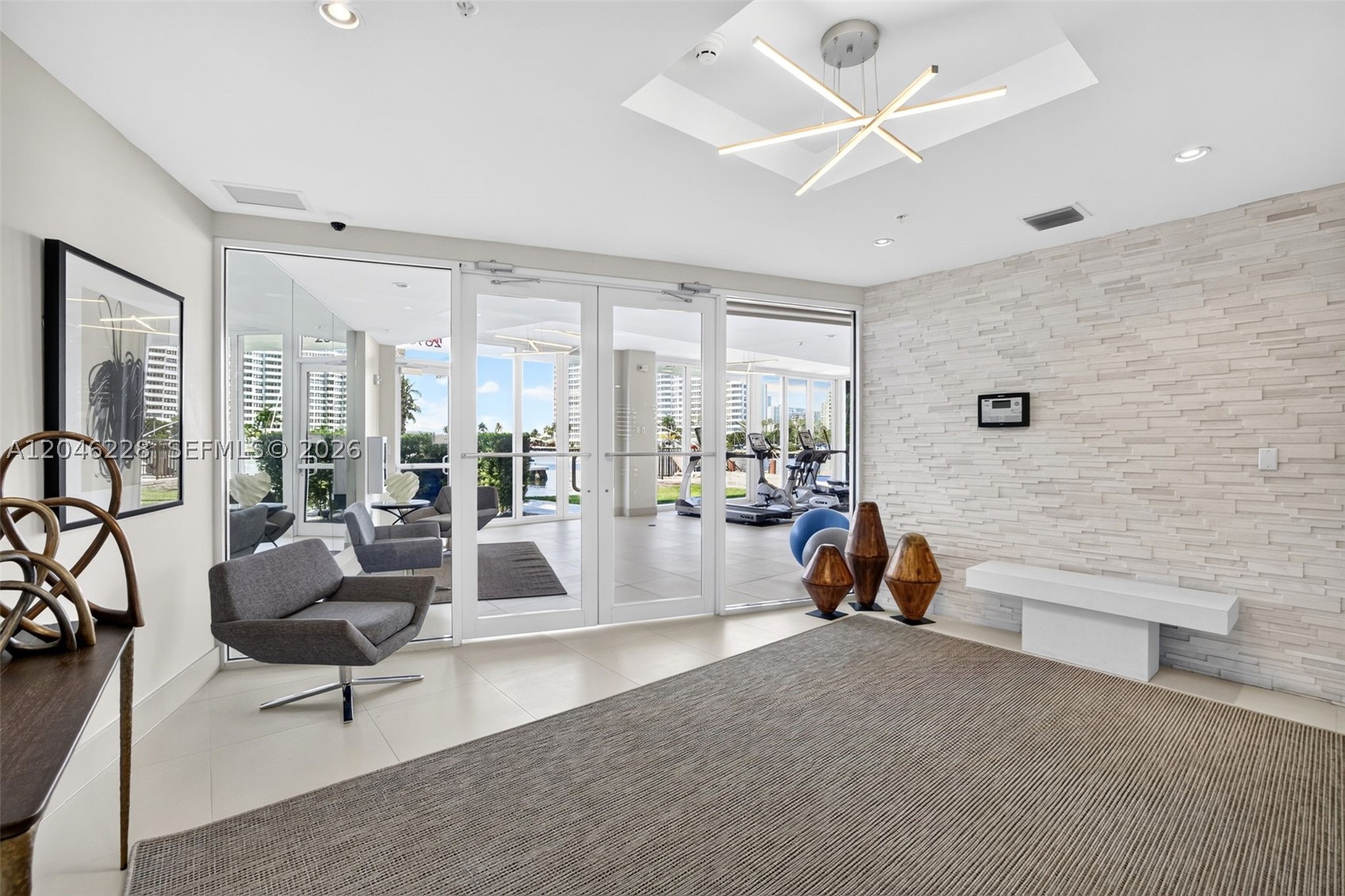 2895 NE 33rd Ct #3A, Fort Lauderdale FL 33306