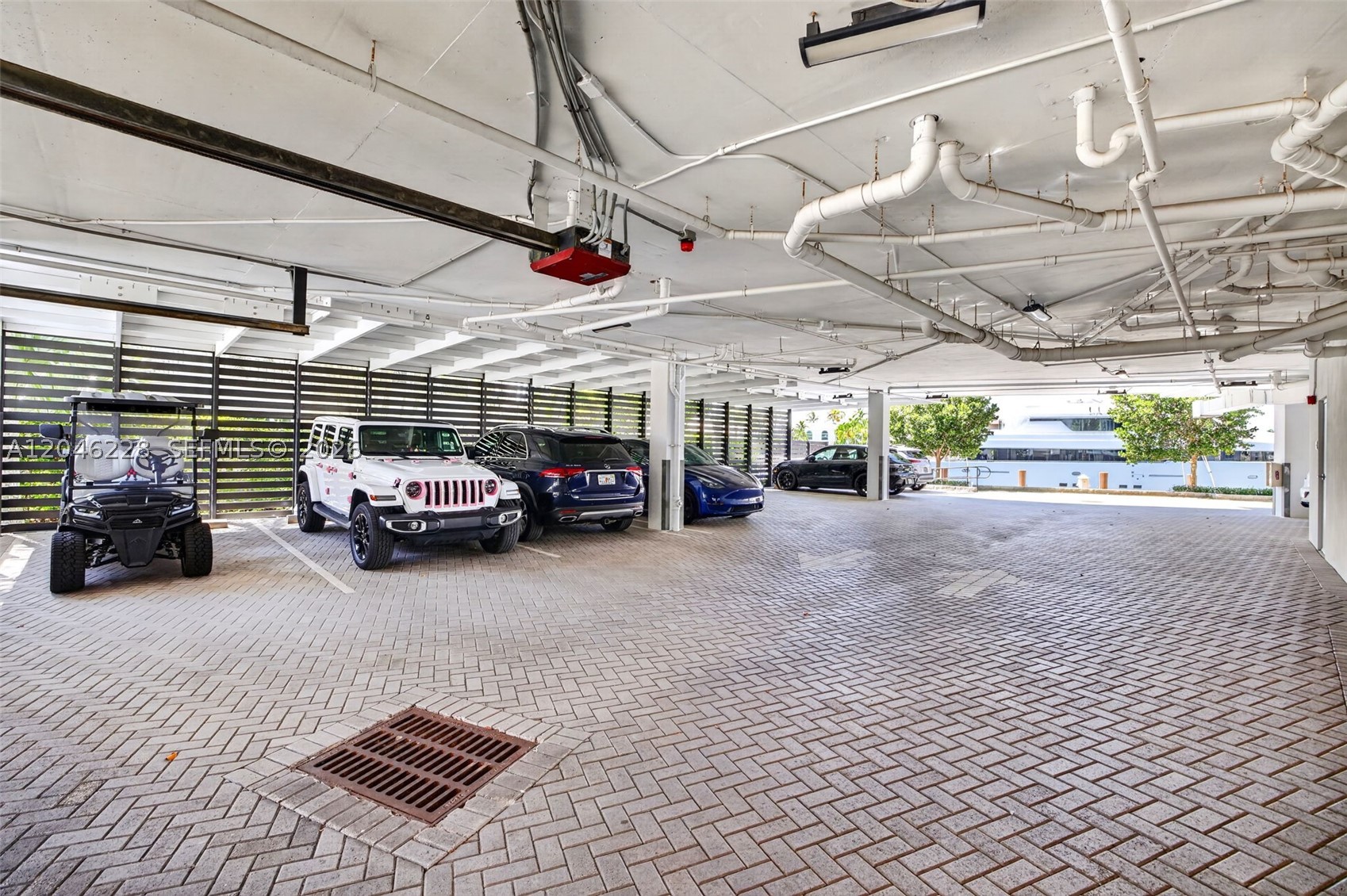 2895 NE 33rd Ct #3A, Fort Lauderdale FL 33306