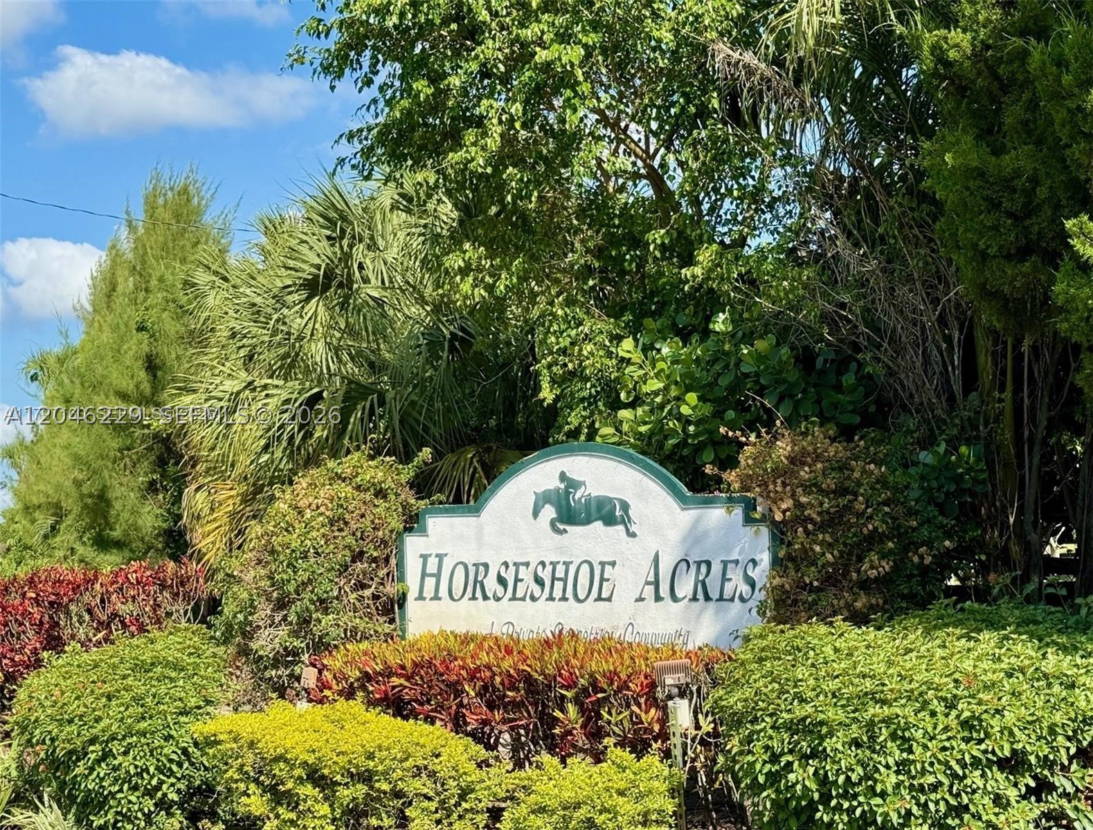 8705 Surrey Ln, Boca Raton FL 33496
