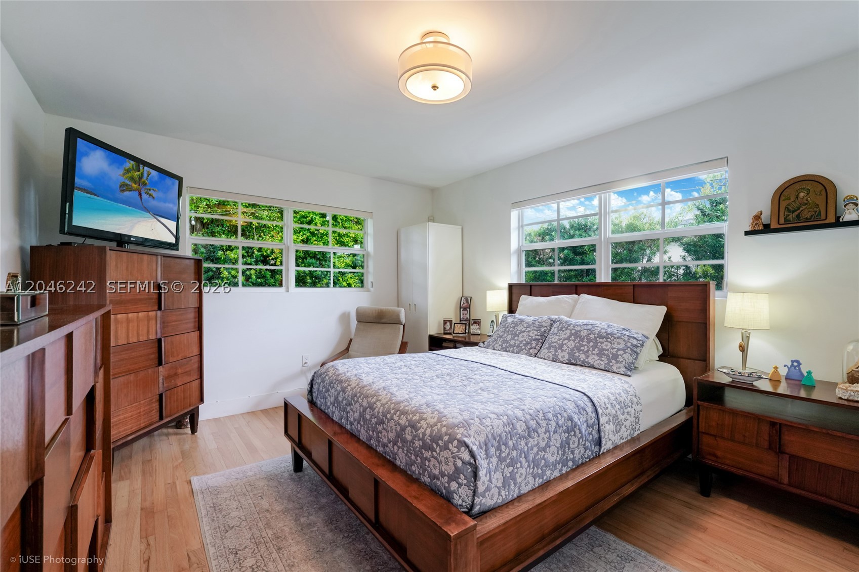 1556 Catalonia Ave, Coral Gables FL 33134
