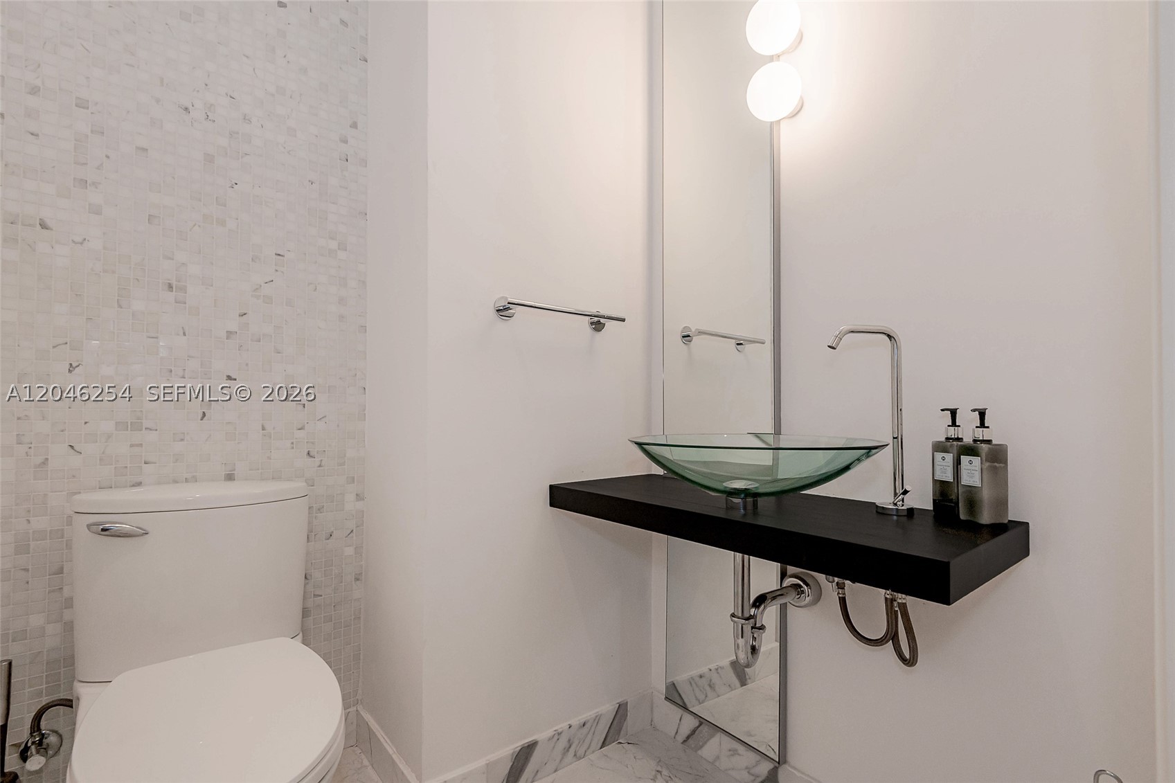 200 Biscayne Boulevard Way #5109, Miami FL 33131