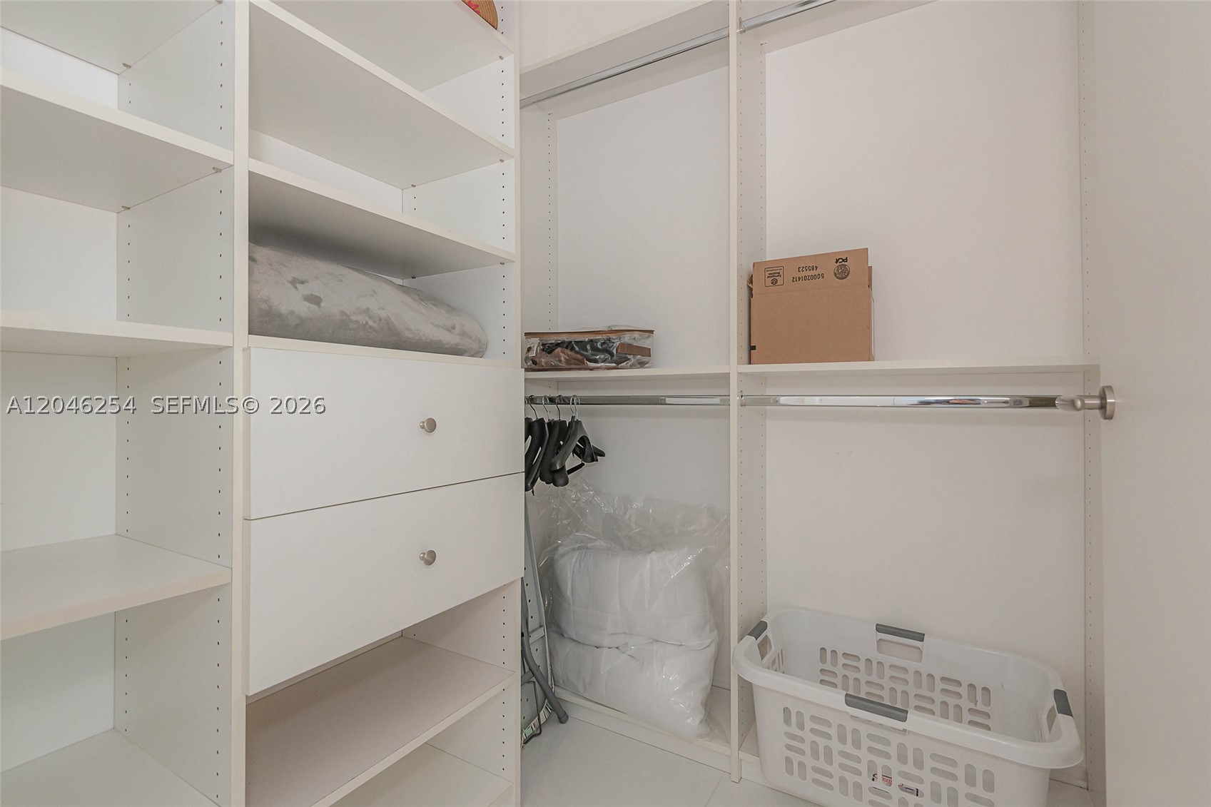 200 Biscayne Boulevard Way #5109, Miami FL 33131