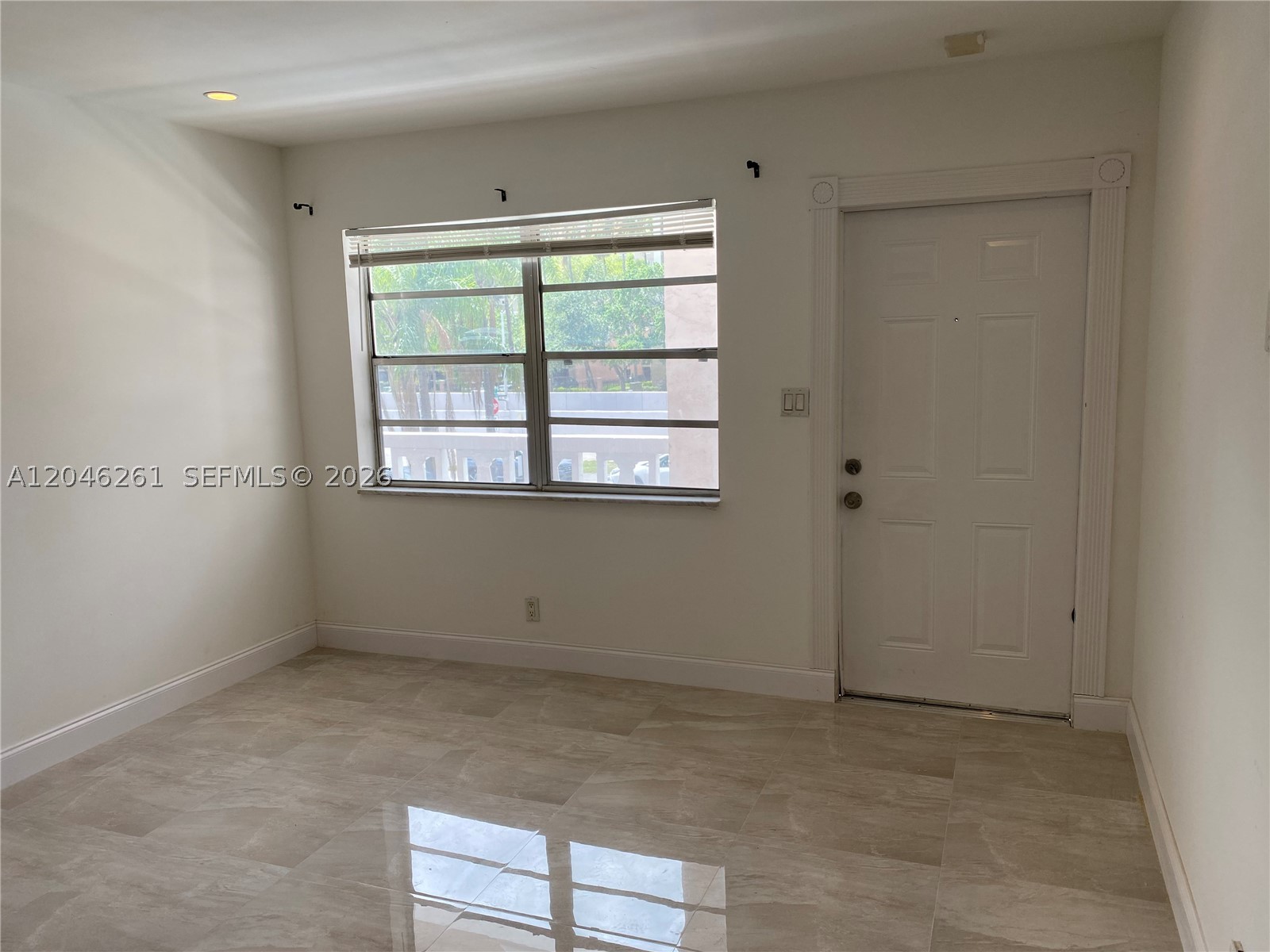 601 SE 5th Ct #208, Fort Lauderdale FL 33301