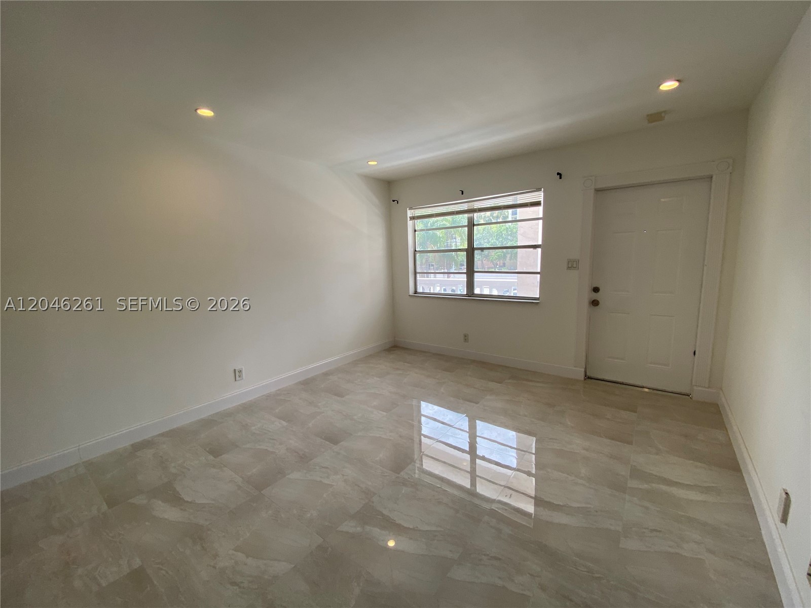 601 SE 5th Ct #208, Fort Lauderdale FL 33301