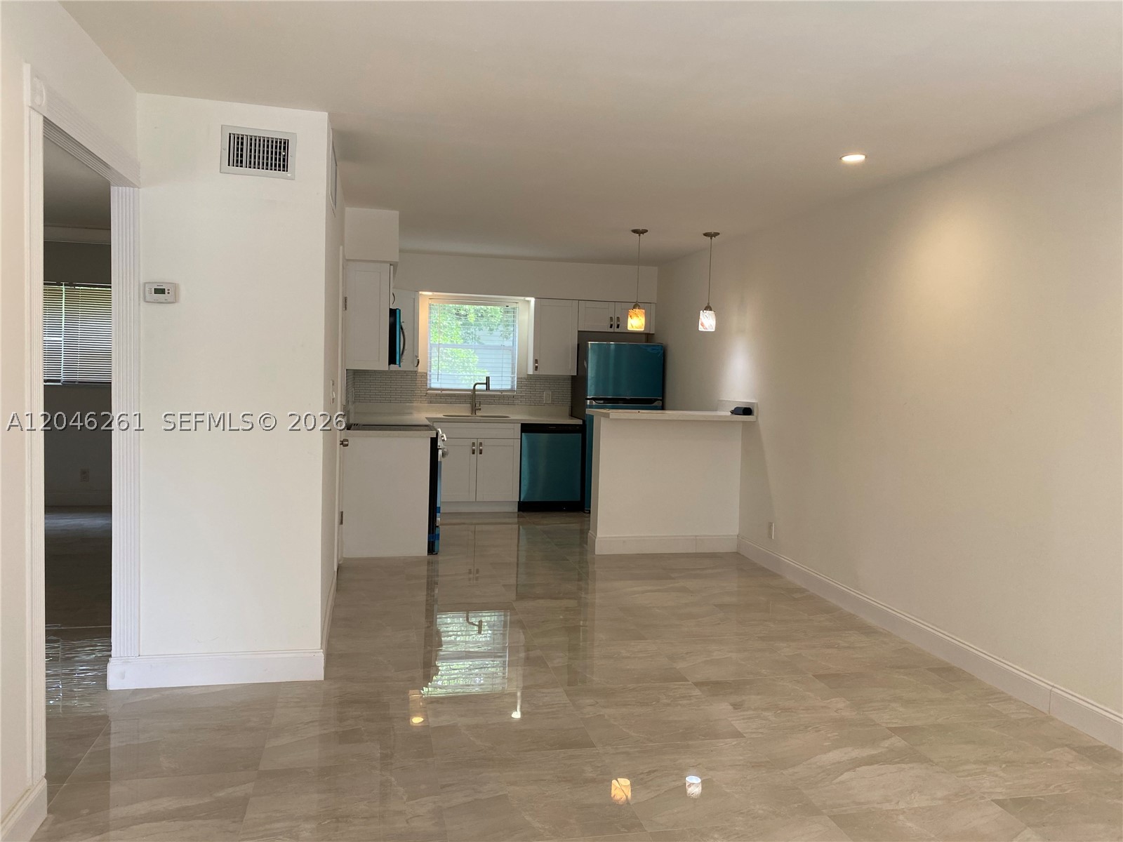 601 SE 5th Ct #208, Fort Lauderdale FL 33301