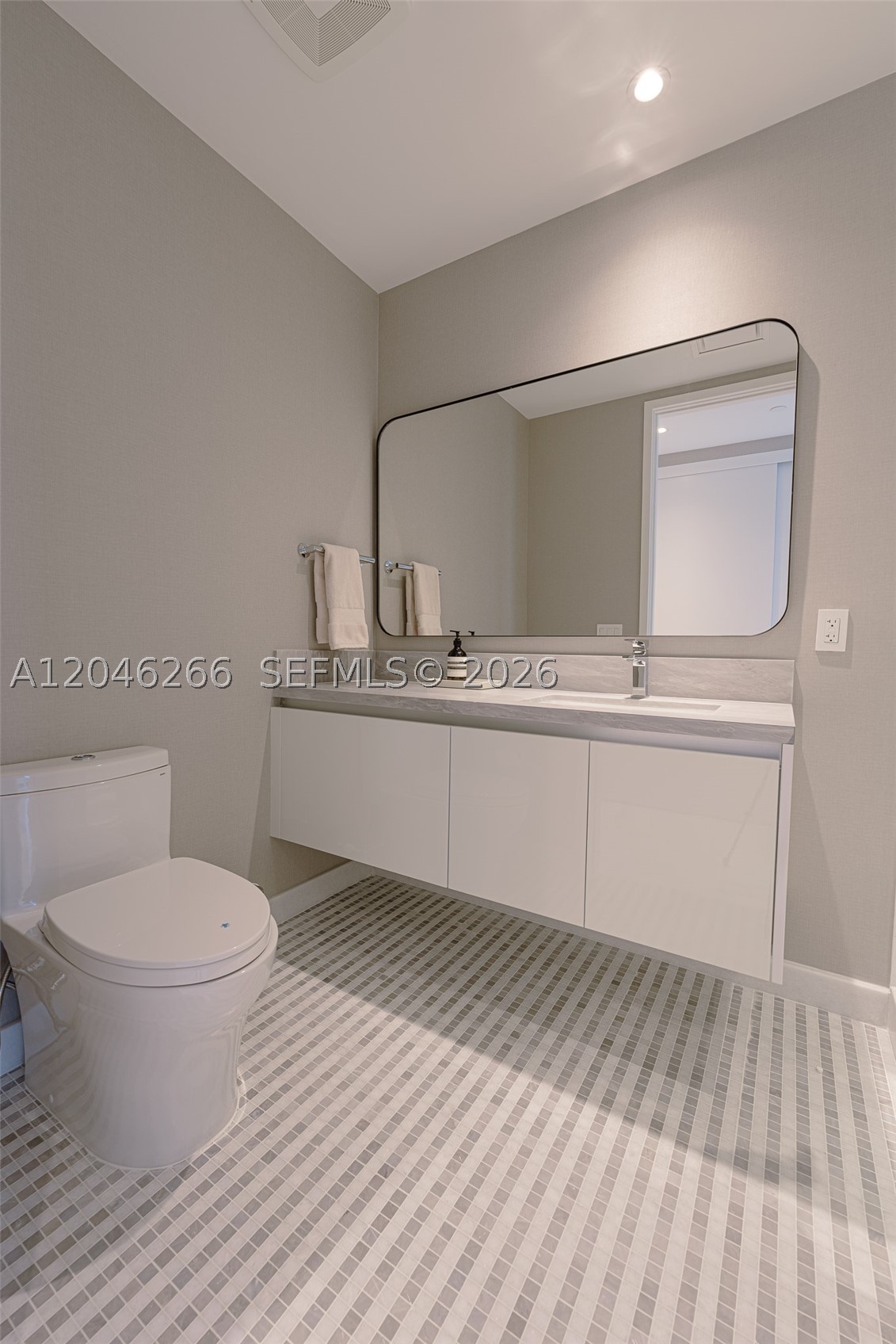 700 NE 26th Ter #4901, Miami FL 33137