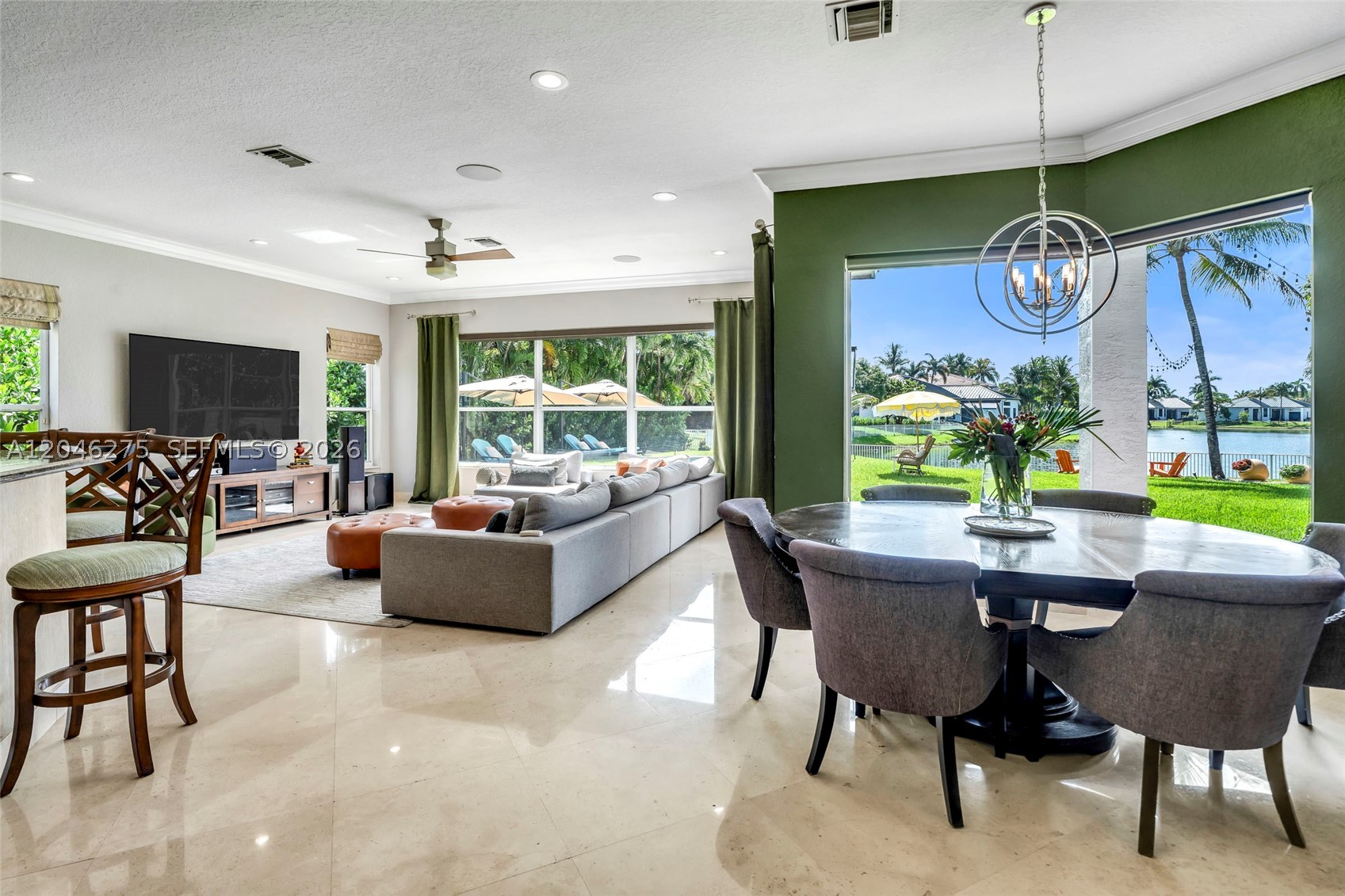 4135 SW 186th Way, Miramar FL 33029