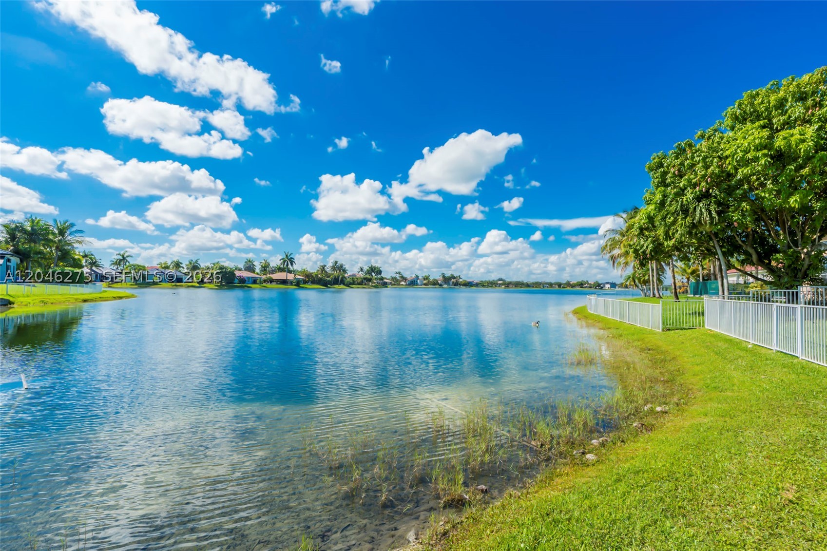 4135 SW 186th Way, Miramar FL 33029