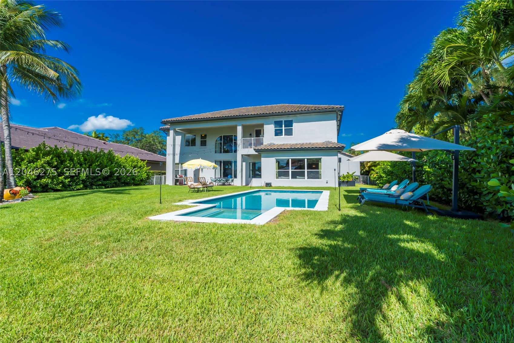 4135 SW 186th Way, Miramar FL 33029