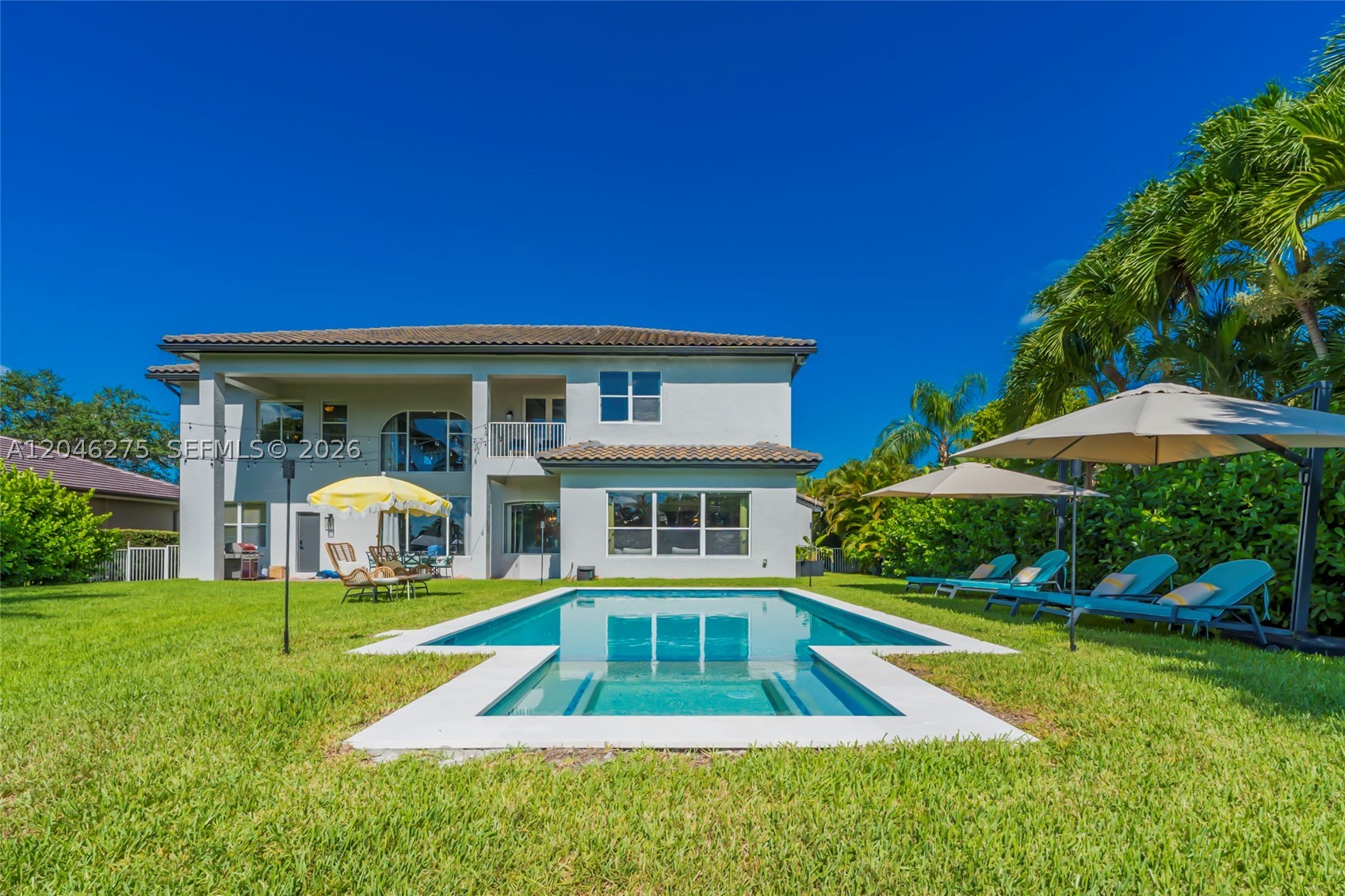 4135 SW 186th Way, Miramar FL 33029