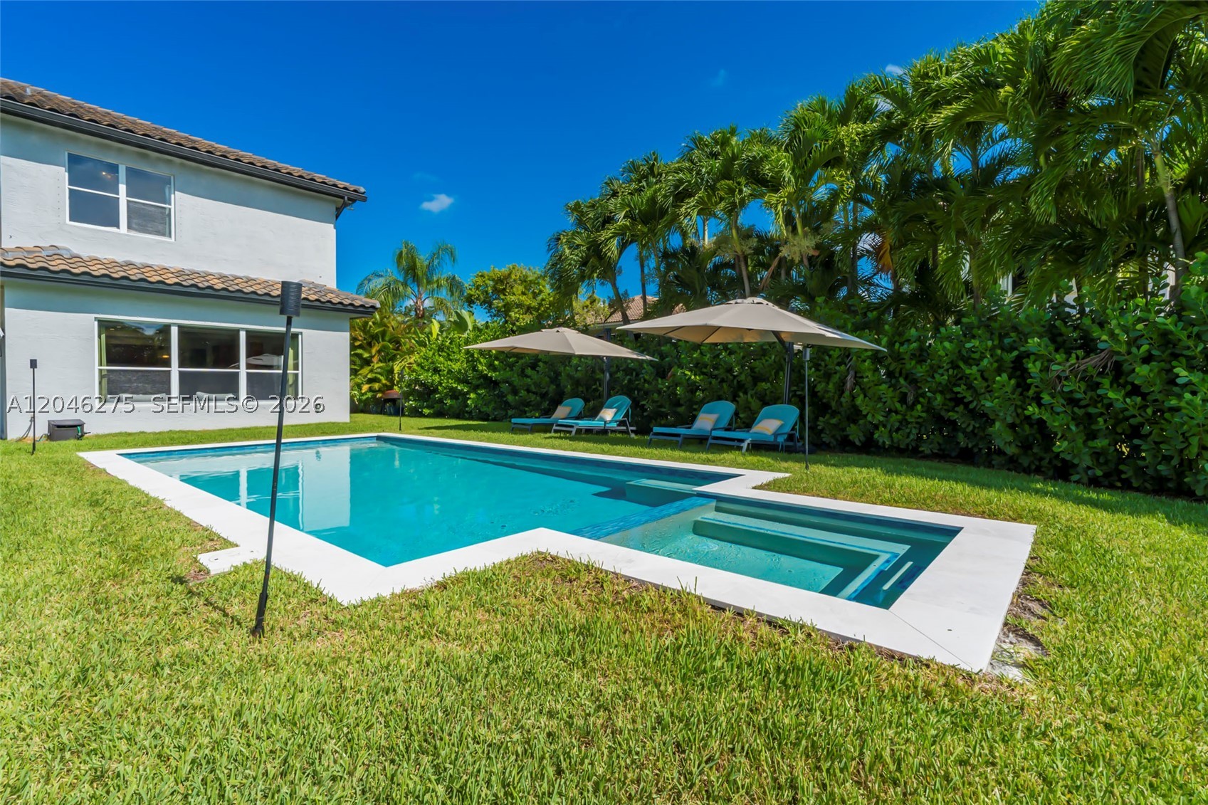 4135 SW 186th Way, Miramar FL 33029