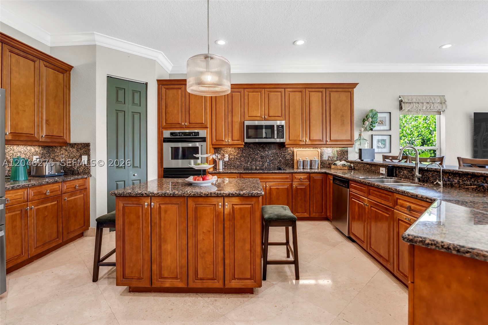 4135 SW 186th Way, Miramar FL 33029