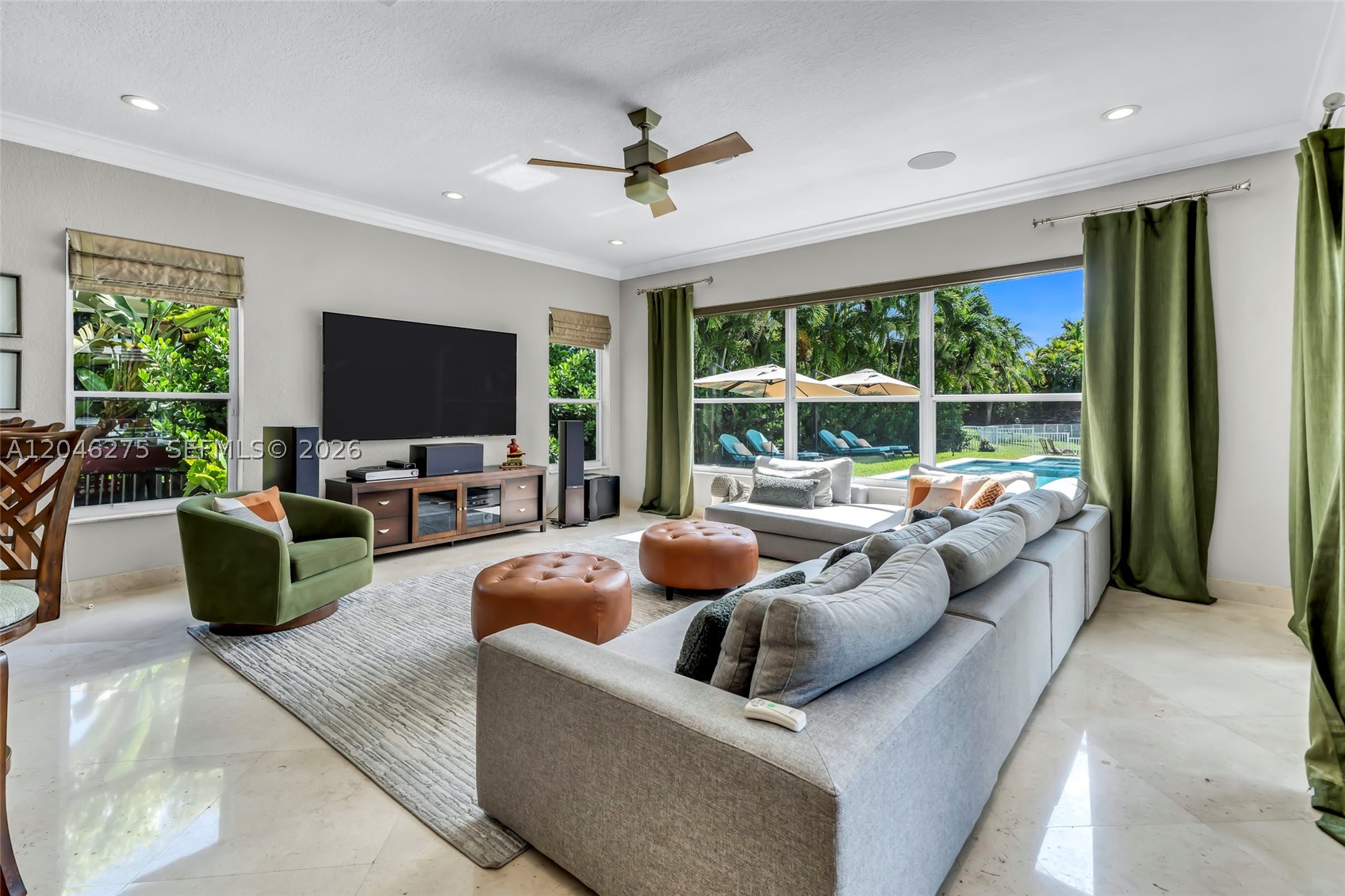 4135 SW 186th Way, Miramar FL 33029