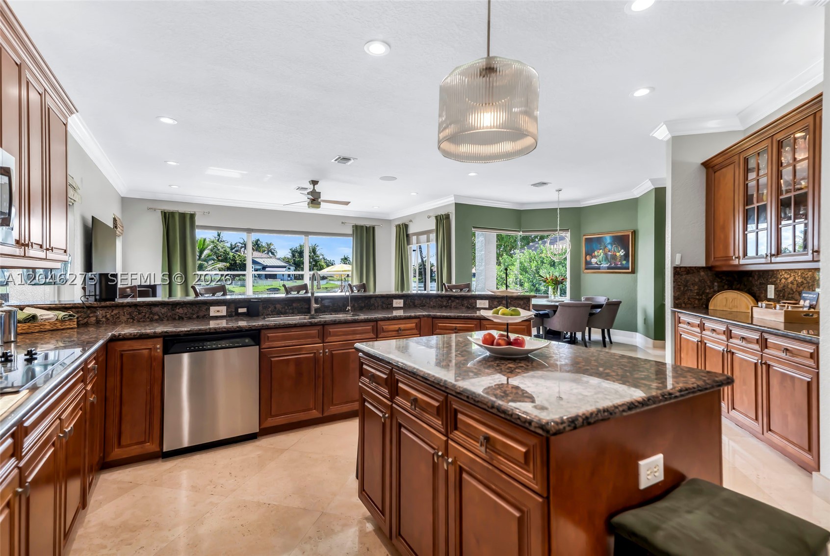 4135 SW 186th Way, Miramar FL 33029