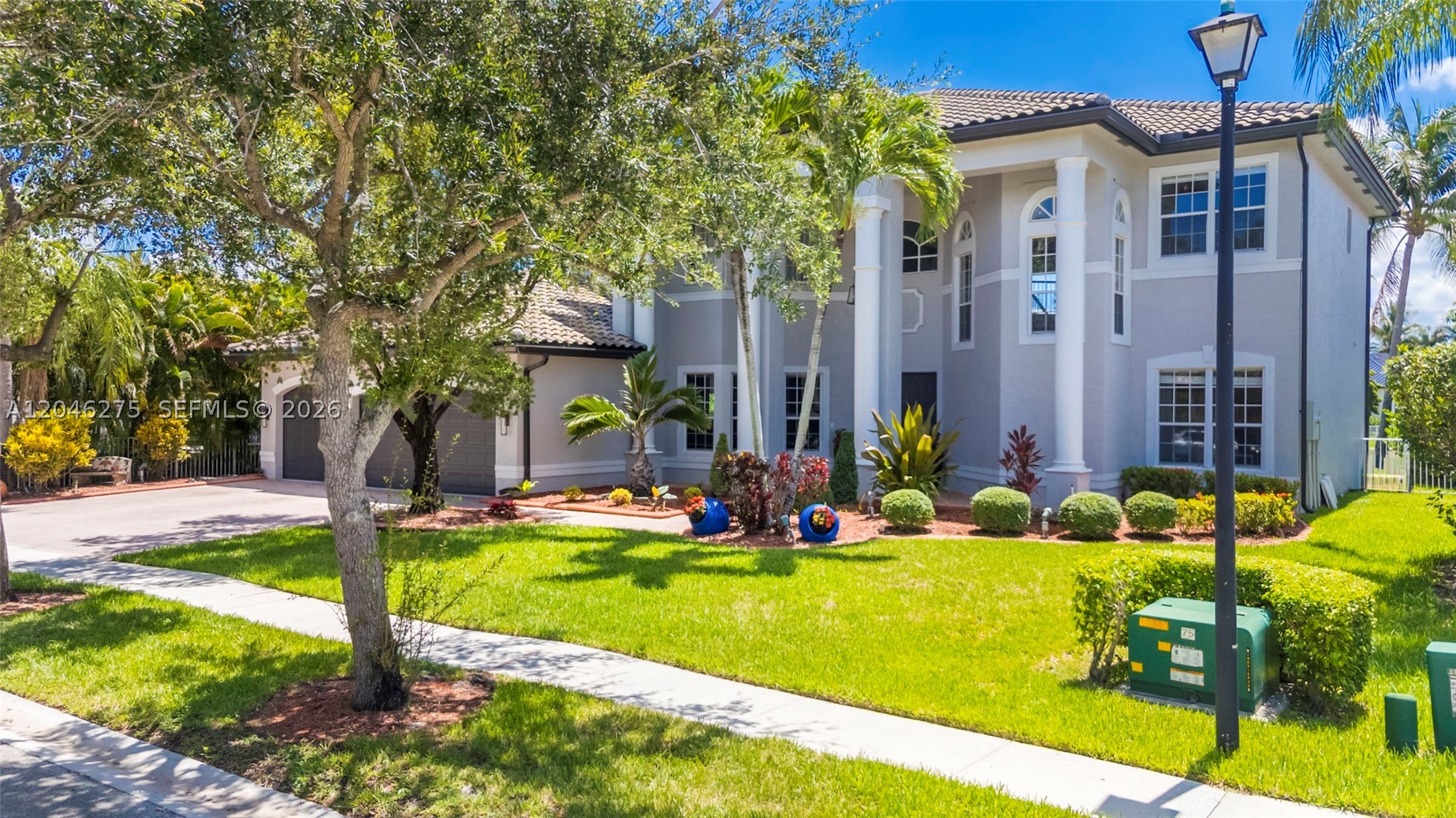 4135 SW 186th Way, Miramar FL 33029