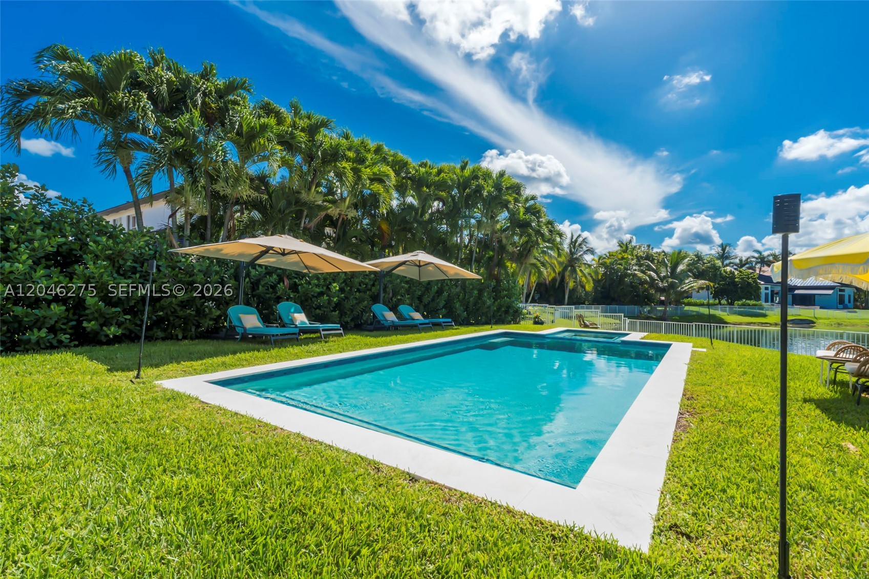 4135 SW 186th Way, Miramar FL 33029