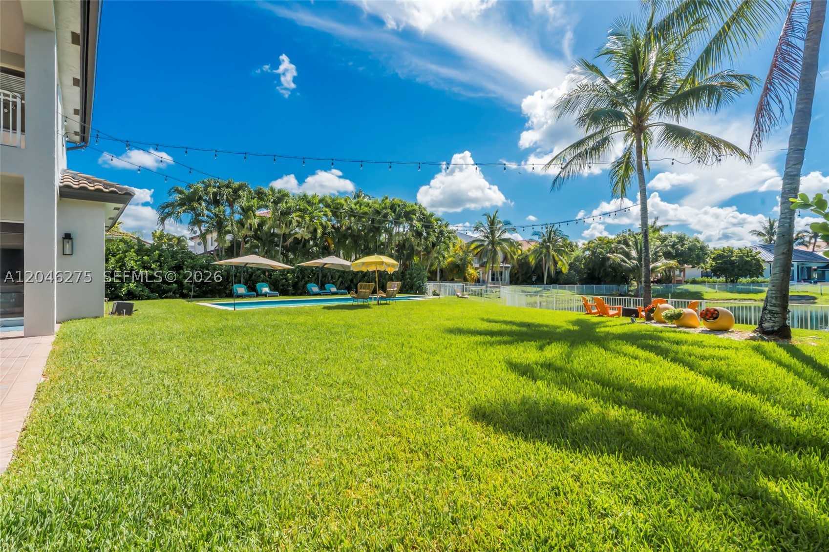 4135 SW 186th Way, Miramar FL 33029