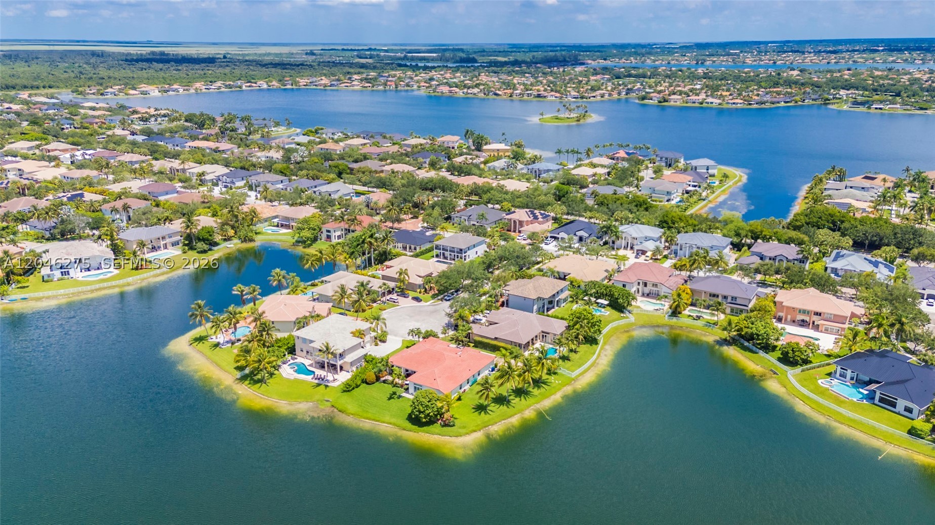 4135 SW 186th Way, Miramar FL 33029