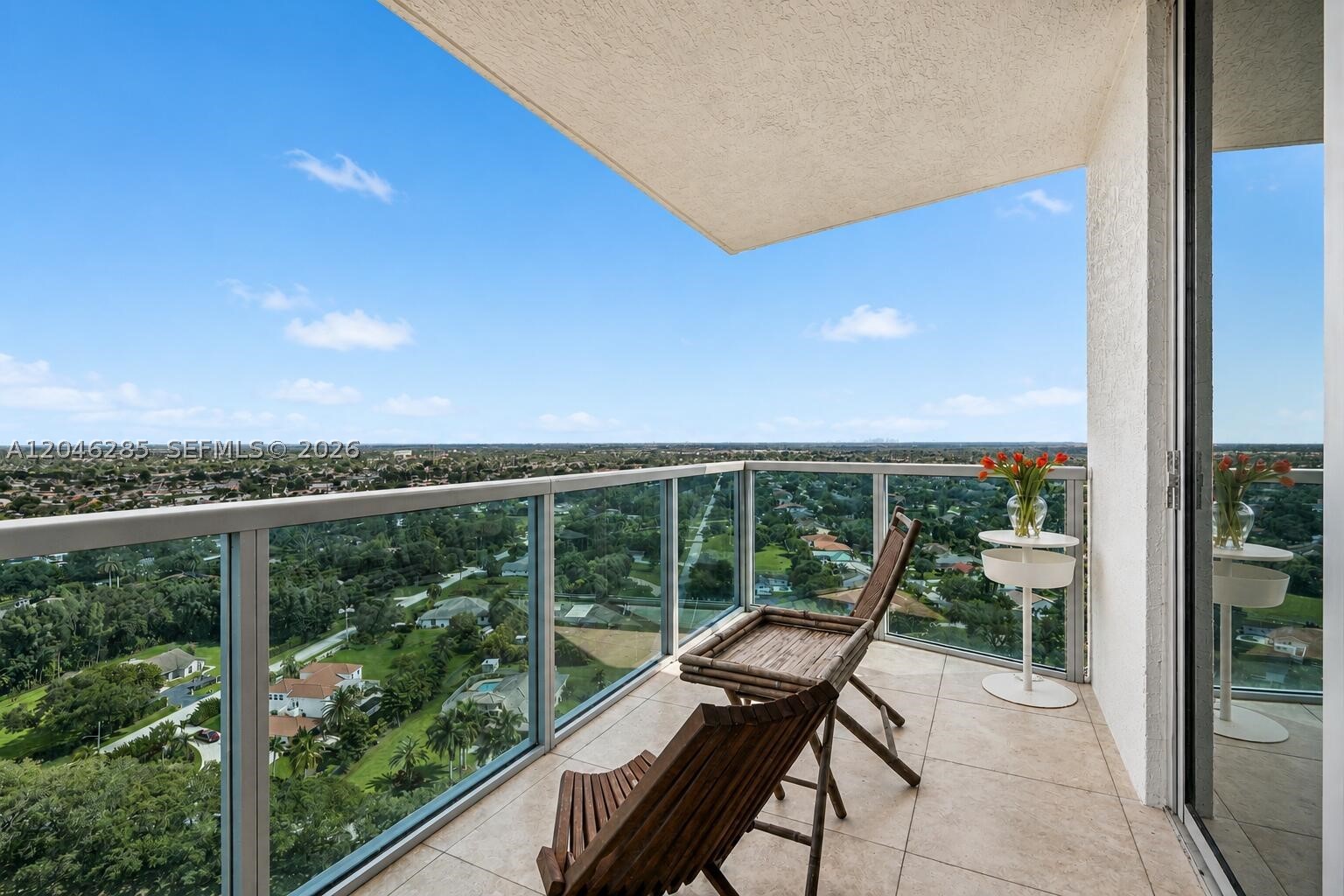 2641 N Flamingo Rd #2308, Plantation FL 33323