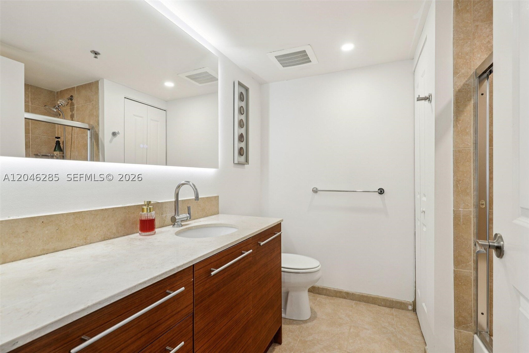 2641 N Flamingo Rd #2308, Plantation FL 33323