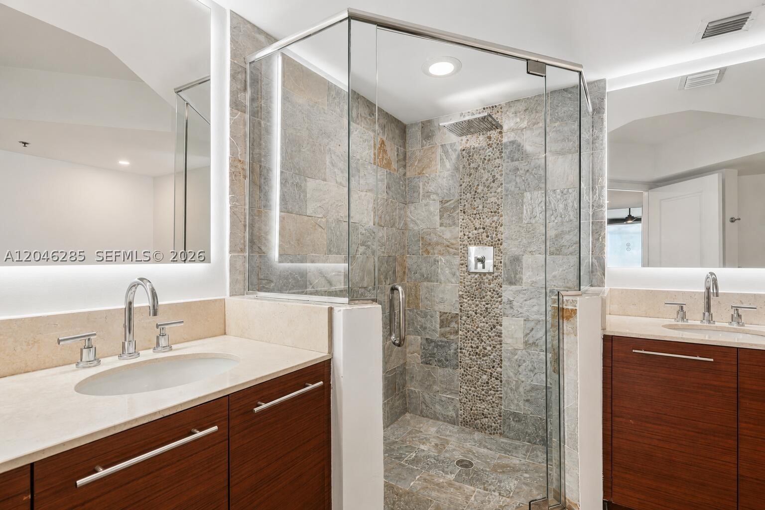 2641 N Flamingo Rd #2308, Plantation FL 33323