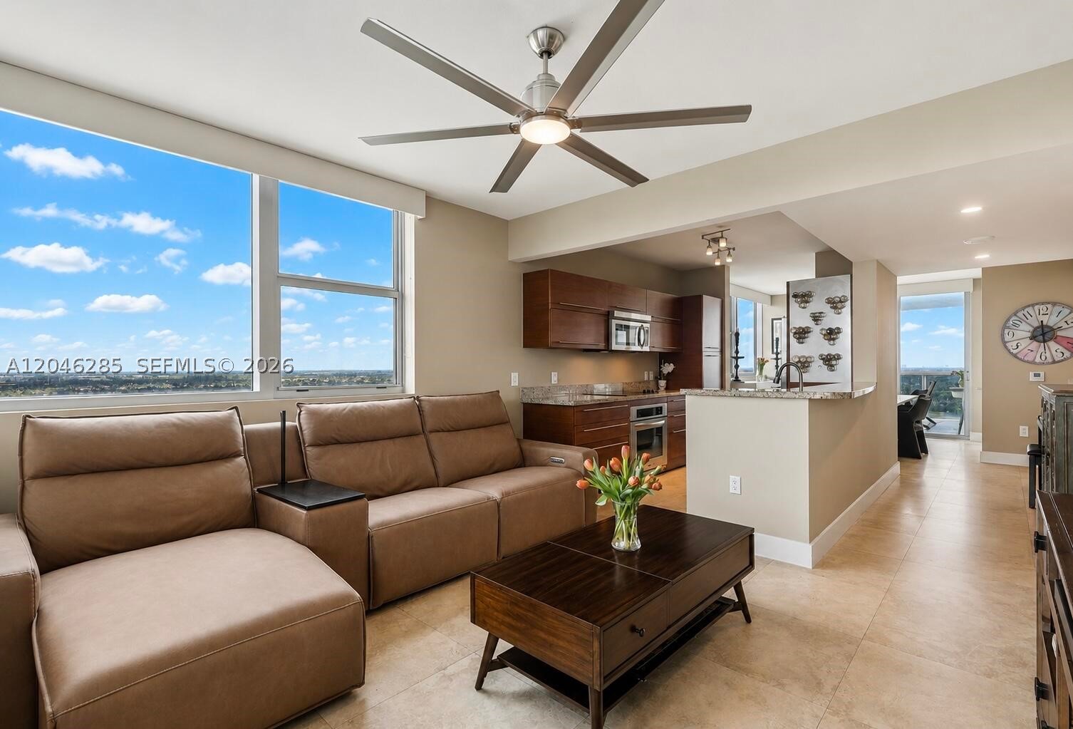 2641 N Flamingo Rd #2308, Plantation FL 33323