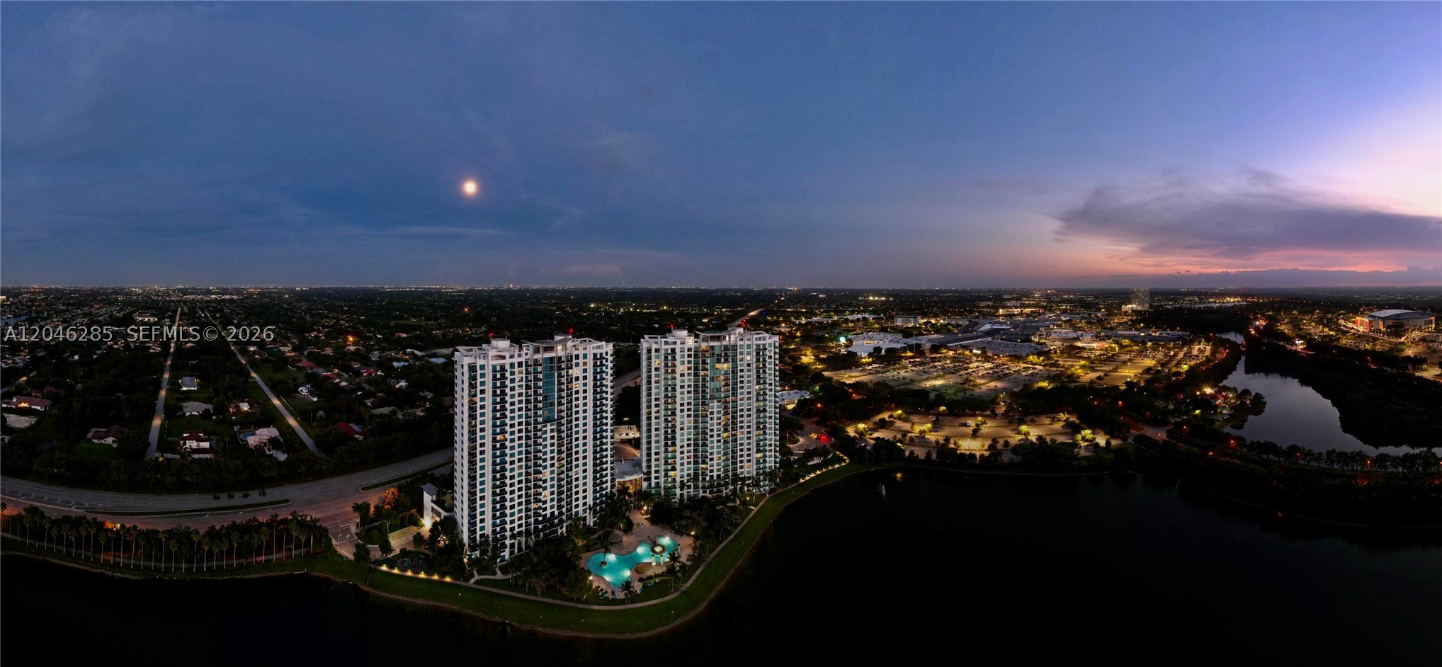 2641 N Flamingo Rd #2308, Plantation FL 33323