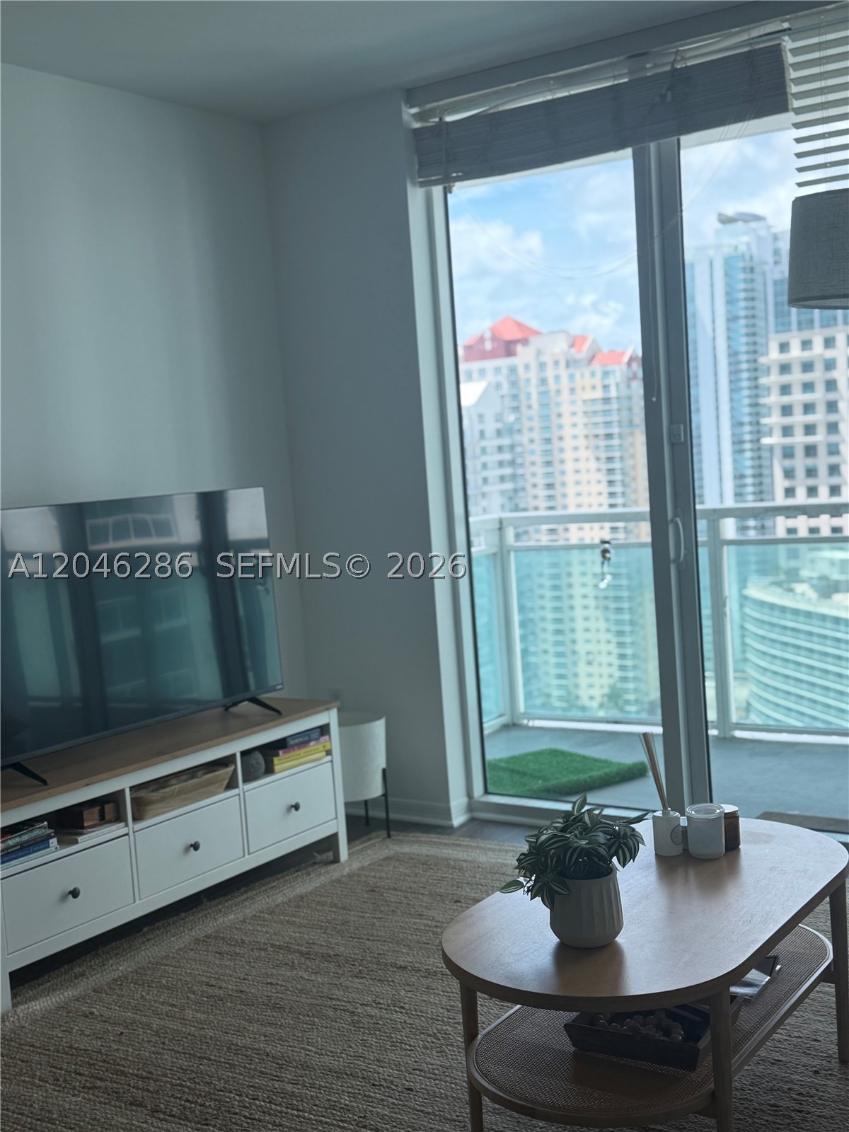 950 Brickell Bay Dr #2907, Miami FL 33131