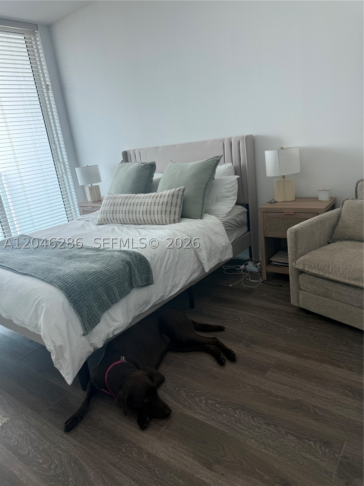 950 Brickell Bay Dr #2907, Miami FL 33131