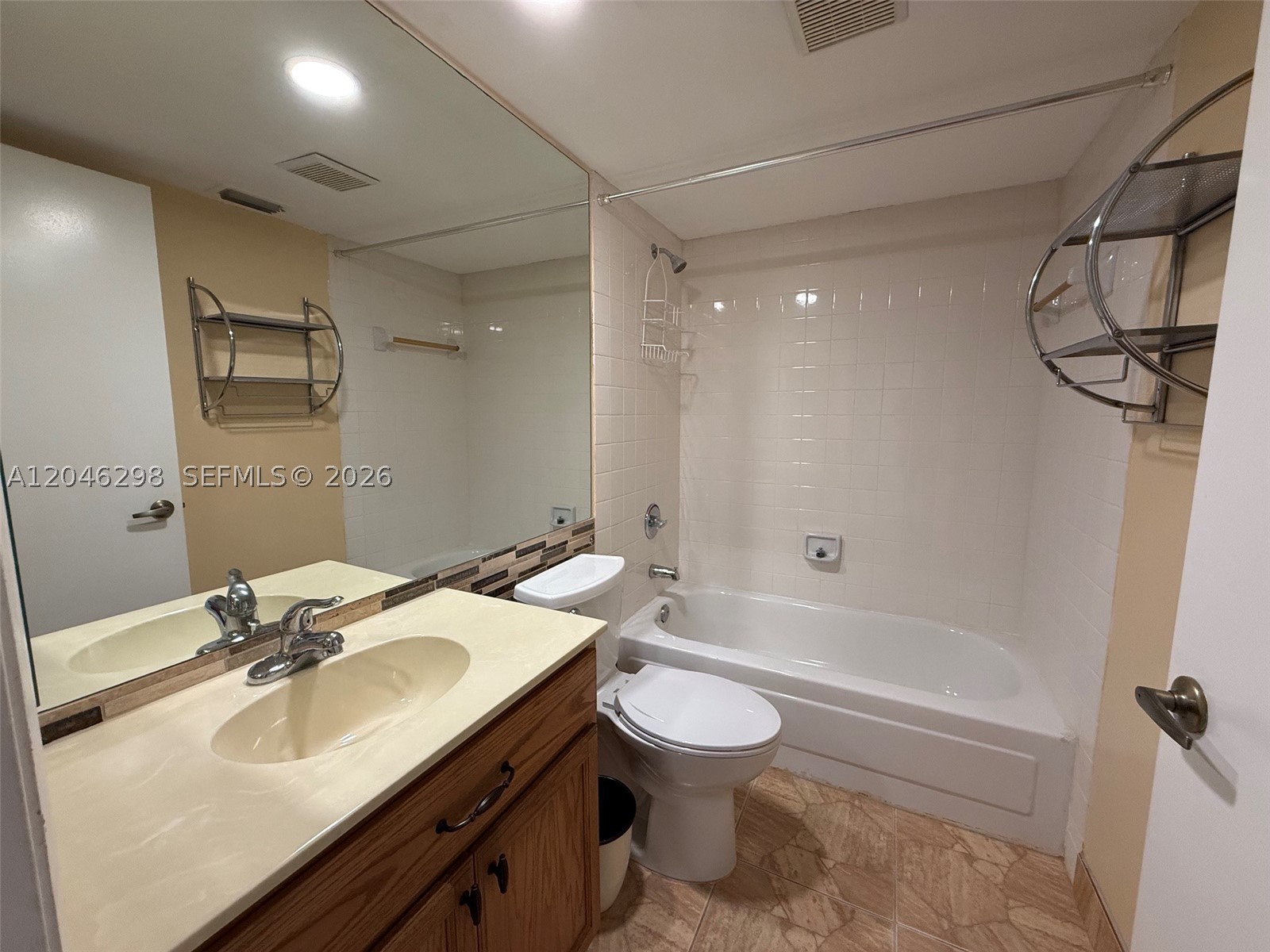 2512 SE 19th Pl #206-A, Homestead FL 33035