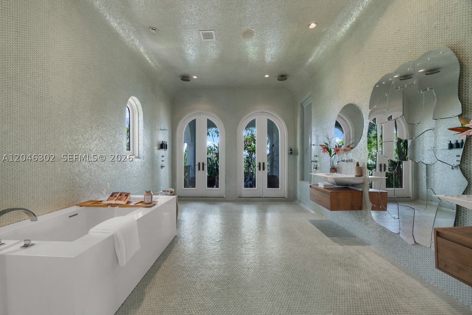 16 Palm Ave, Miami Beach FL 33139