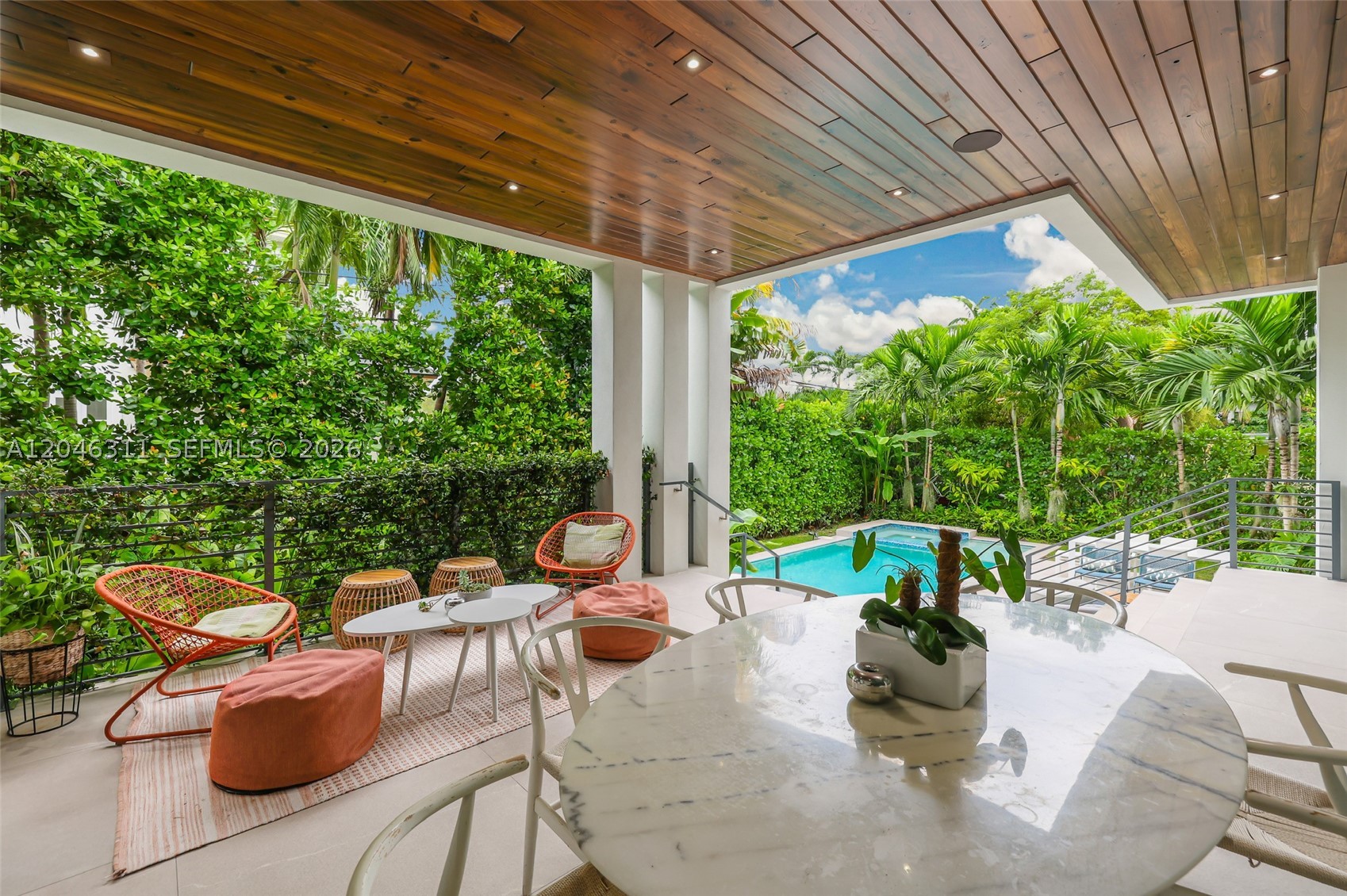 445 Ridgewood Rd, Key Biscayne FL 33149