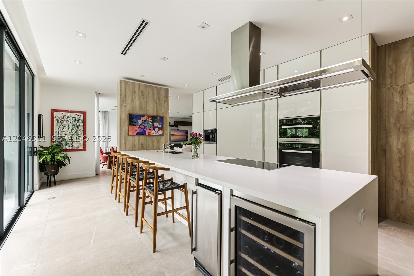 445 Ridgewood Rd, Key Biscayne FL 33149