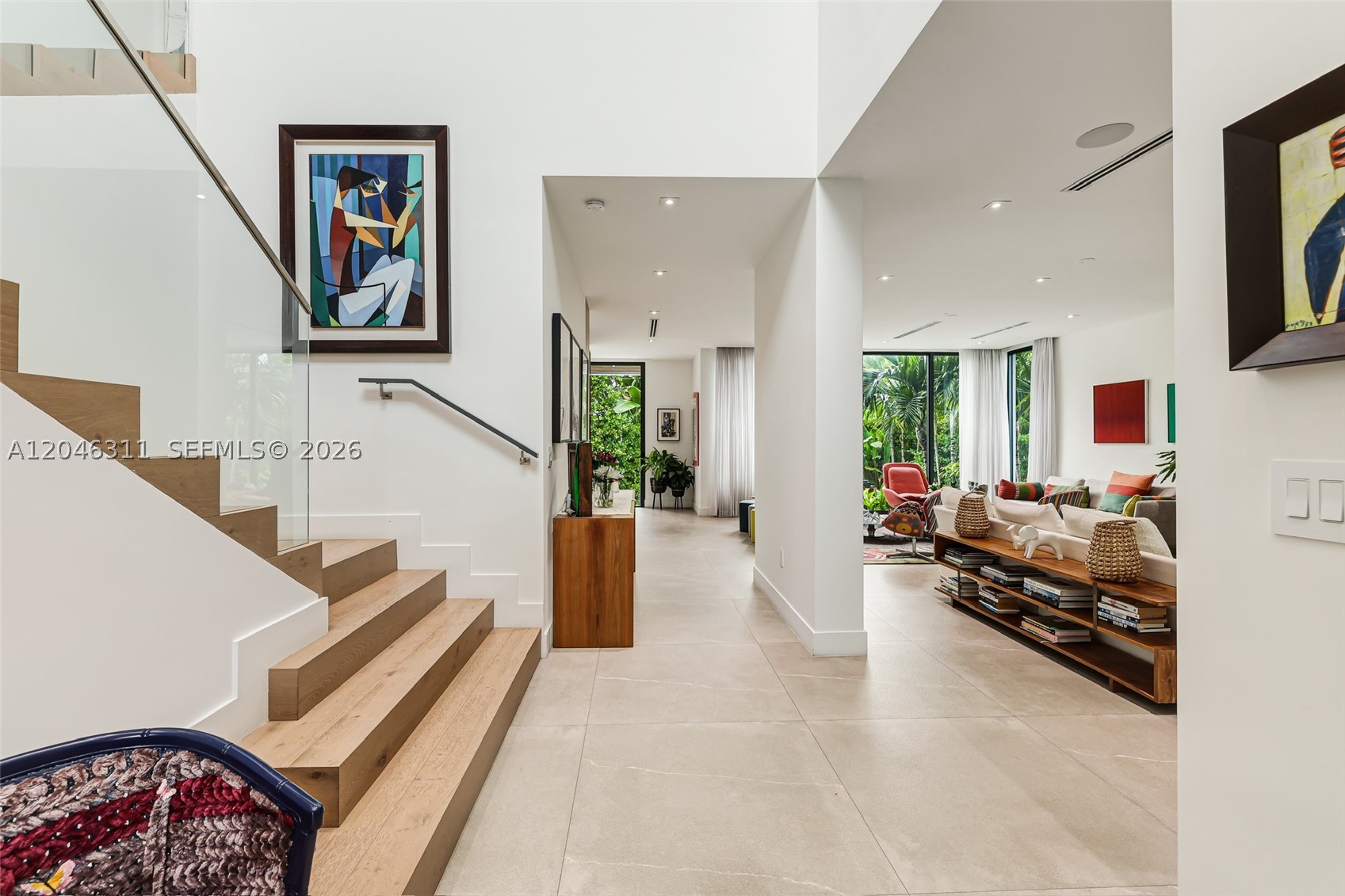 445 Ridgewood Rd, Key Biscayne FL 33149