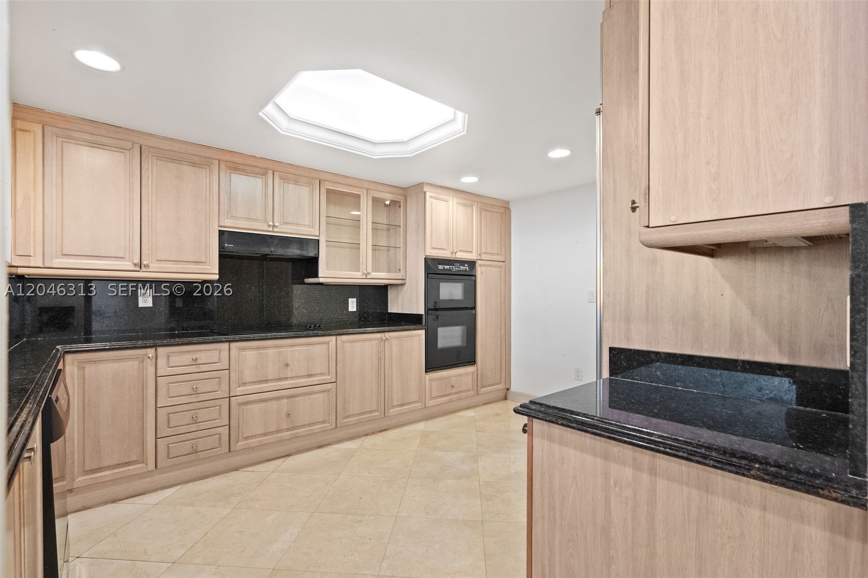 9595 Collins Ave #N3-D, Surfside FL 33154